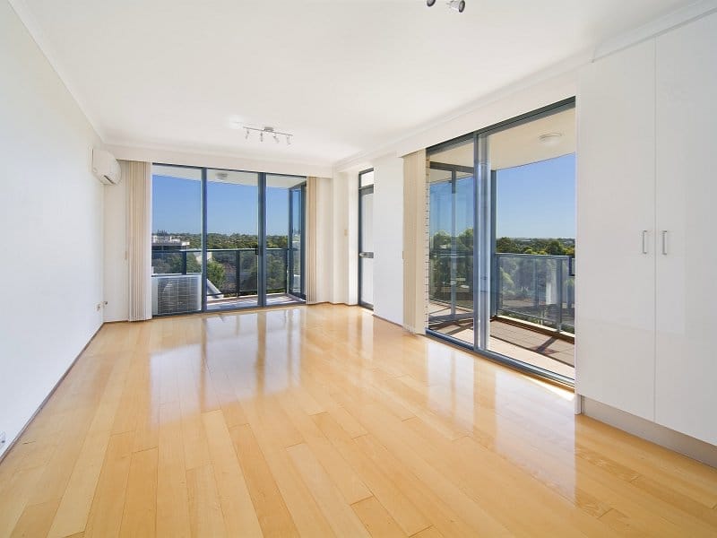 Property listing image
