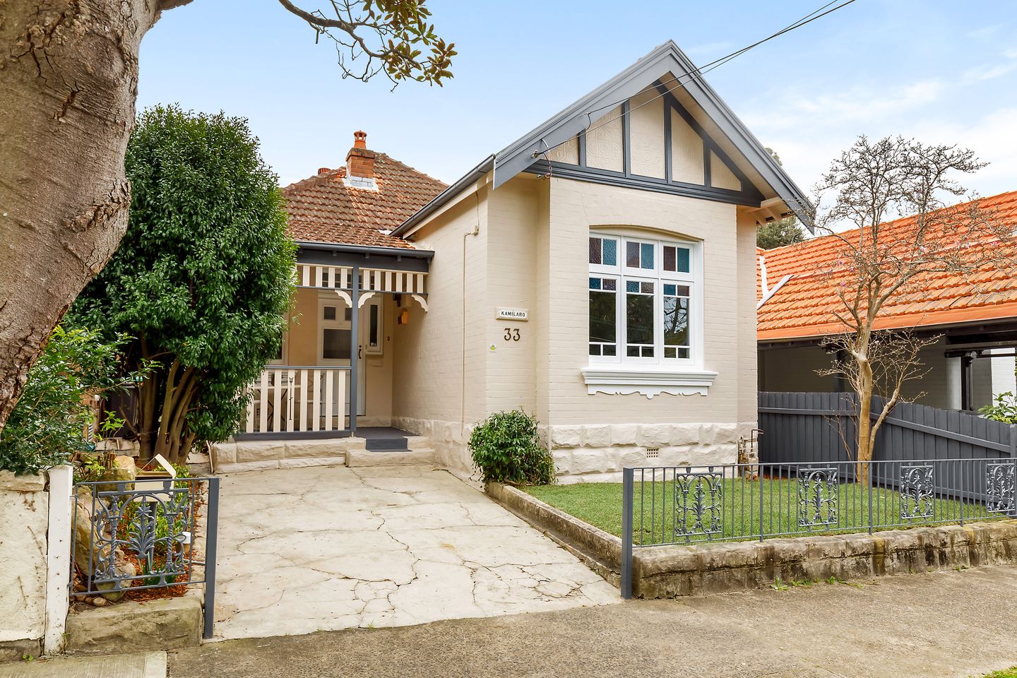 Property listing image