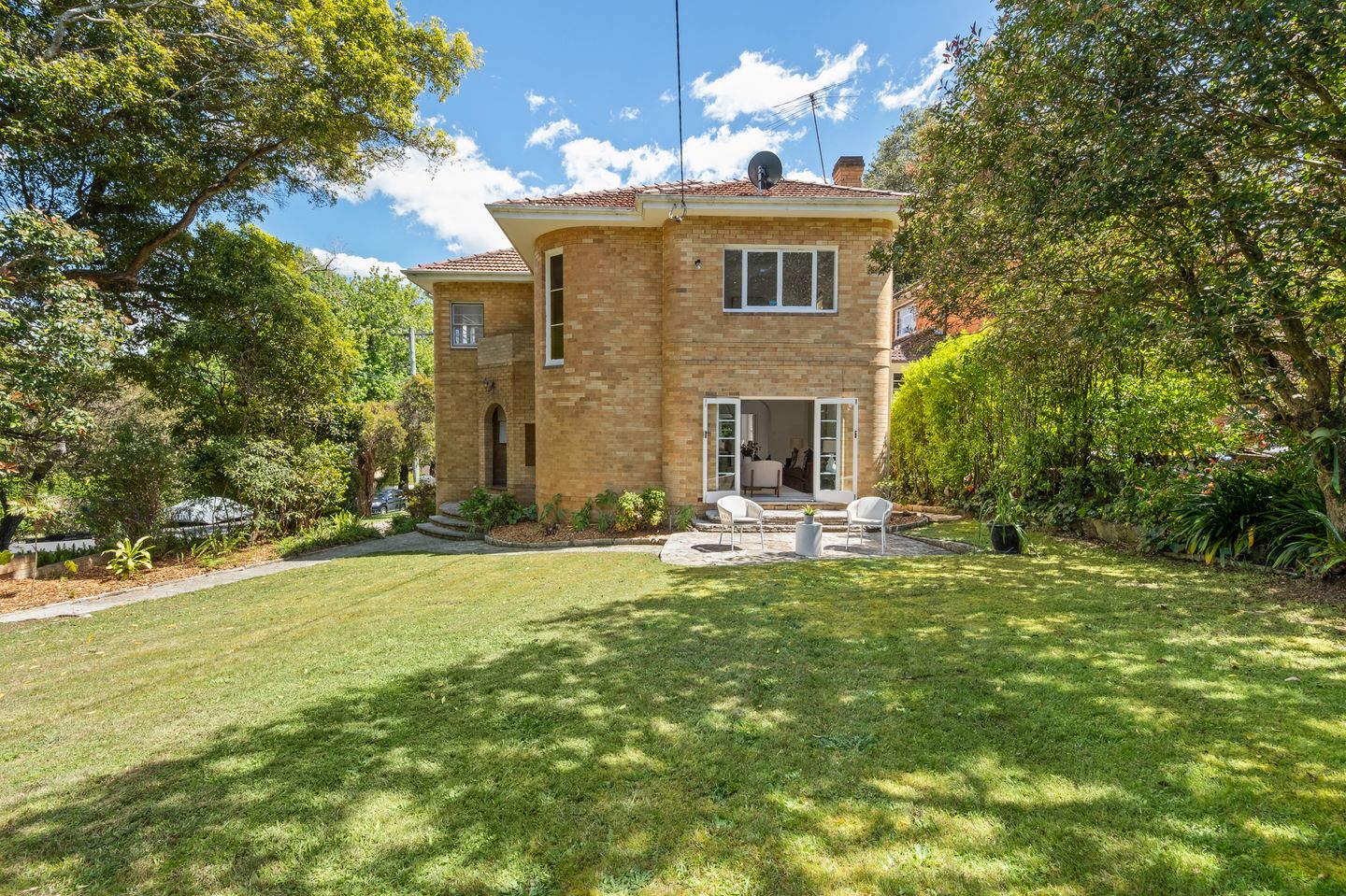 Property listing image