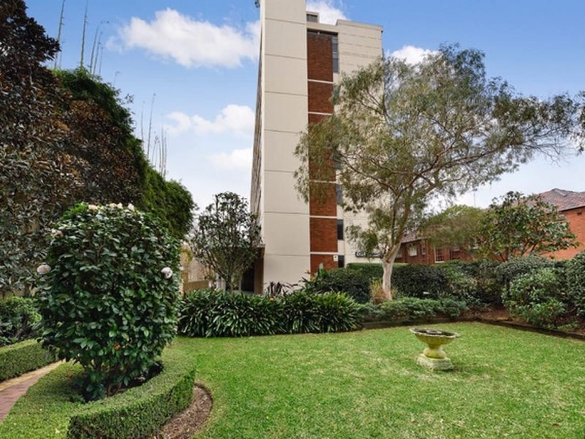 Property listing image