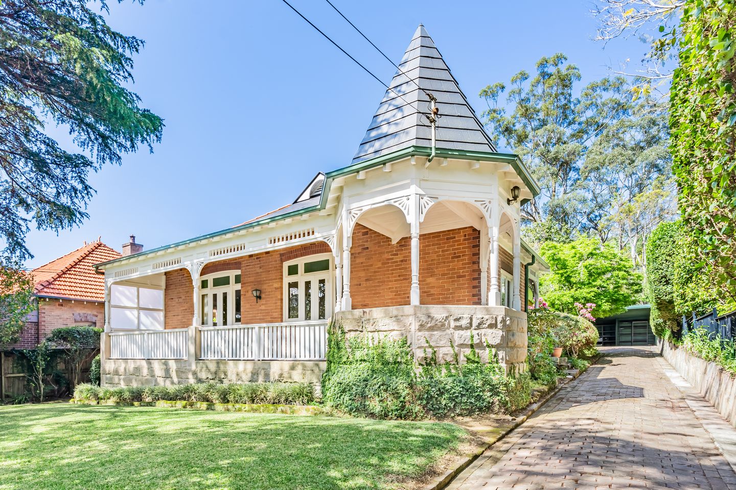 Property listing image