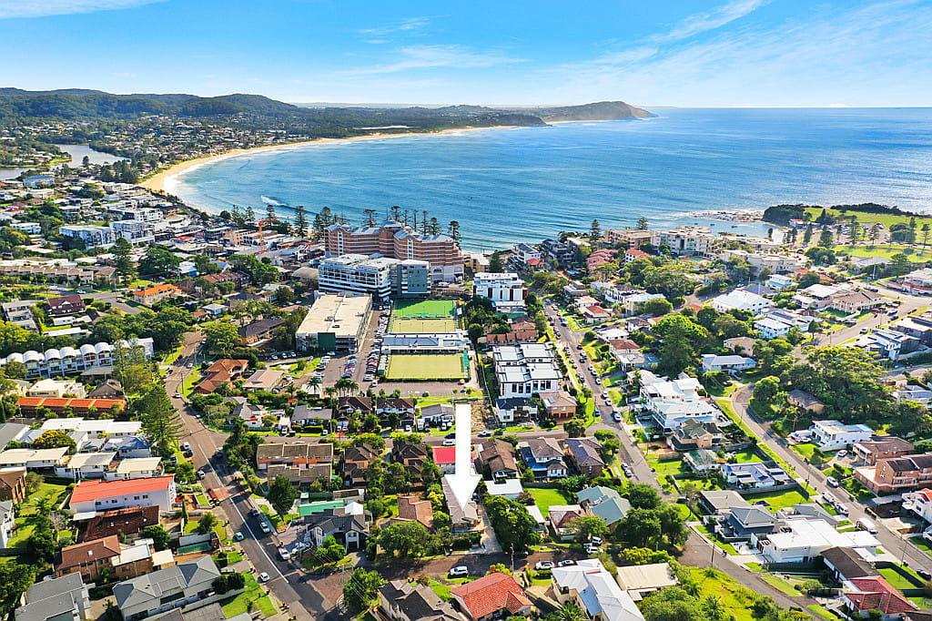 Property listing image