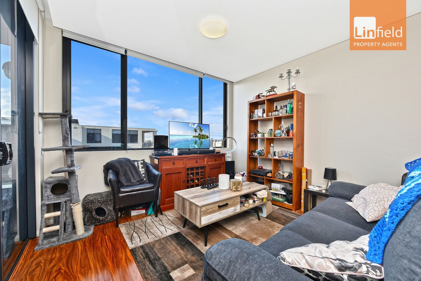 Property listing image