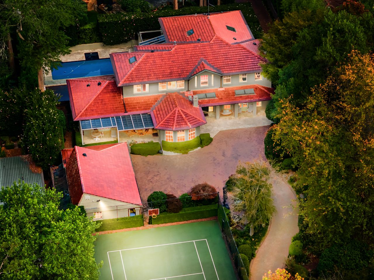 Property listing image