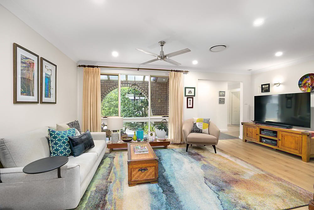 Property listing image