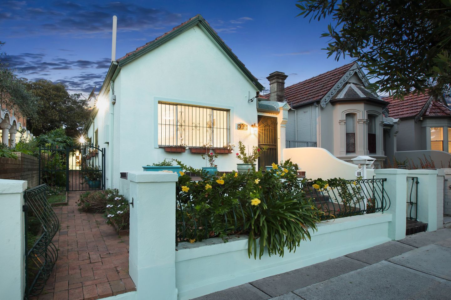 Property listing image