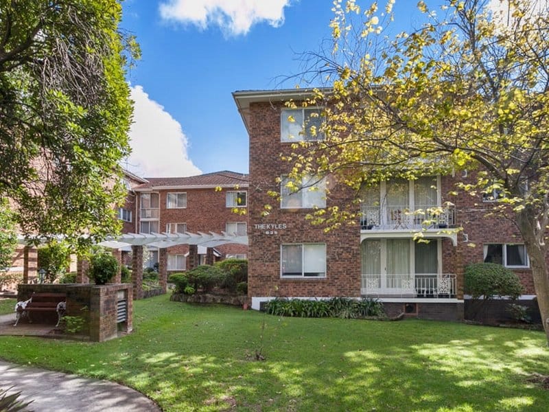 Property listing image