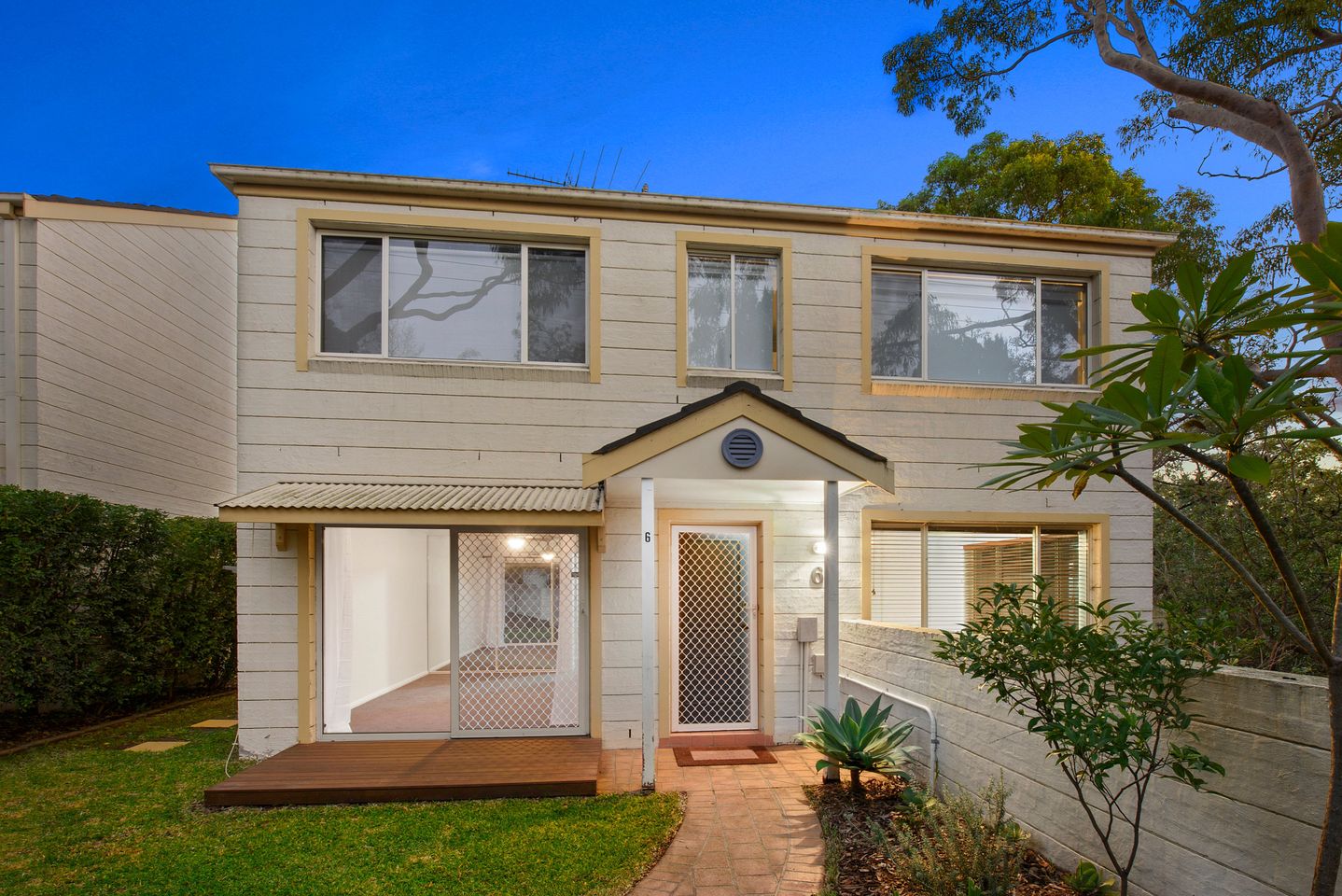 Property listing image