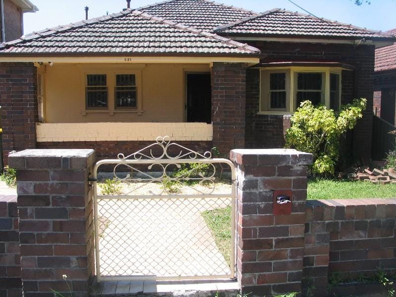 Property listing image