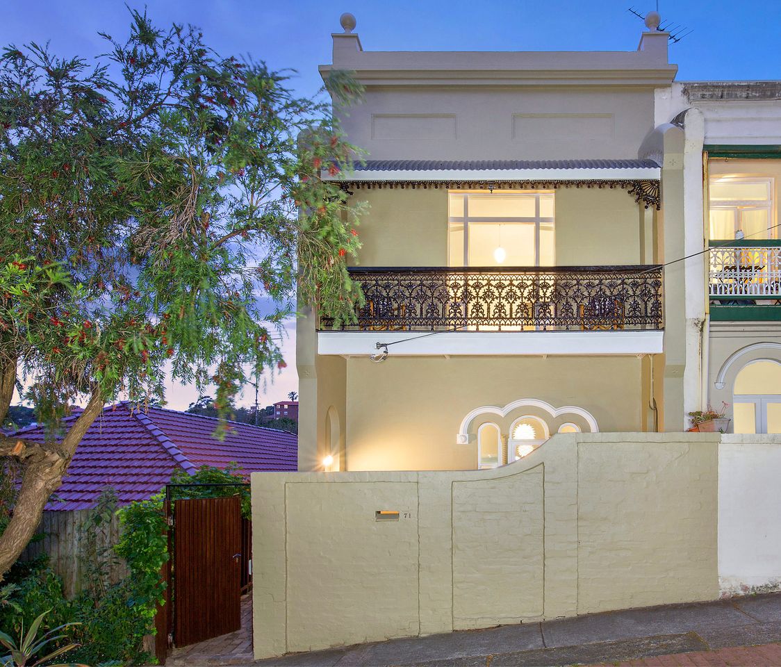 Property listing image