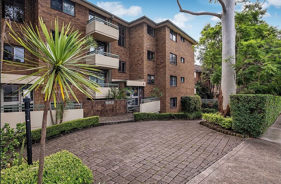 Property listing image