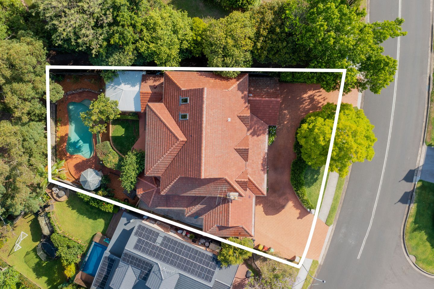 Property listing image