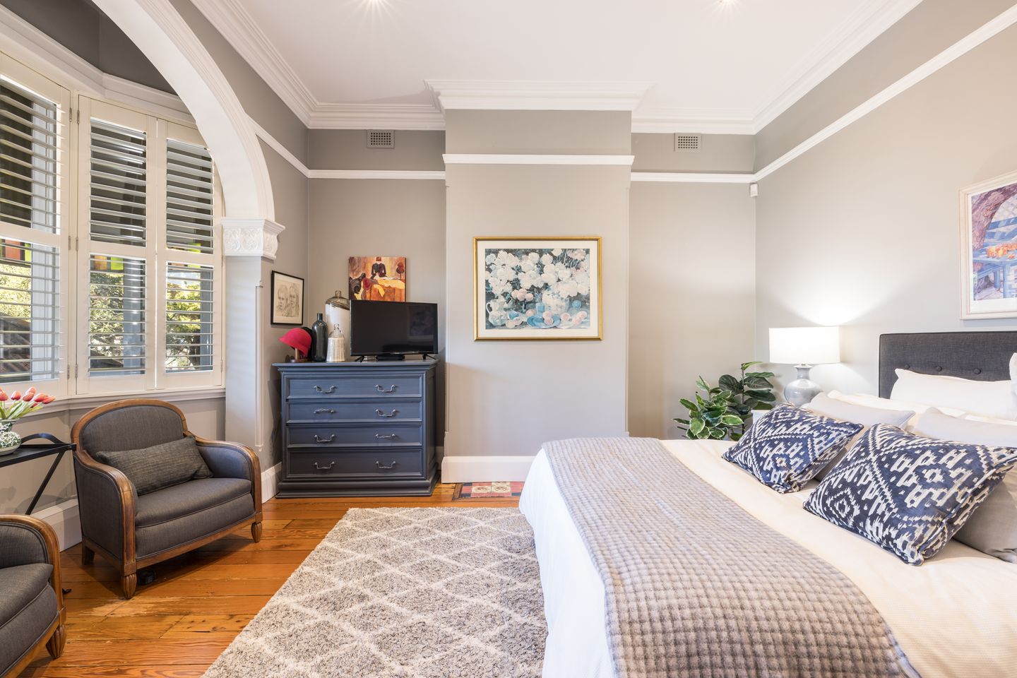Property listing image