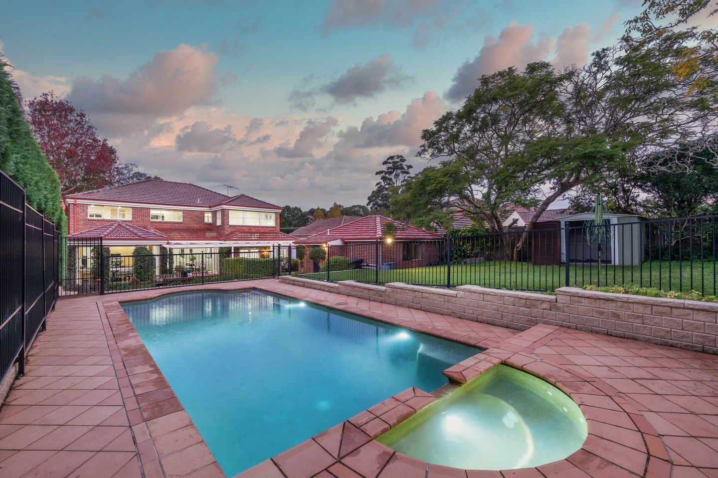 Property listing image