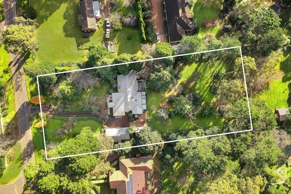 8 Sunninghill Avenue, Burradoo 2576 NSW DiJones Real Estate