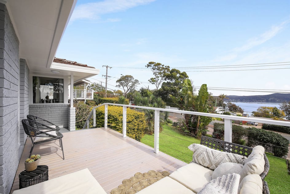 286 Avoca Drive, Green Point 2251 NSW DiJones Real Estate