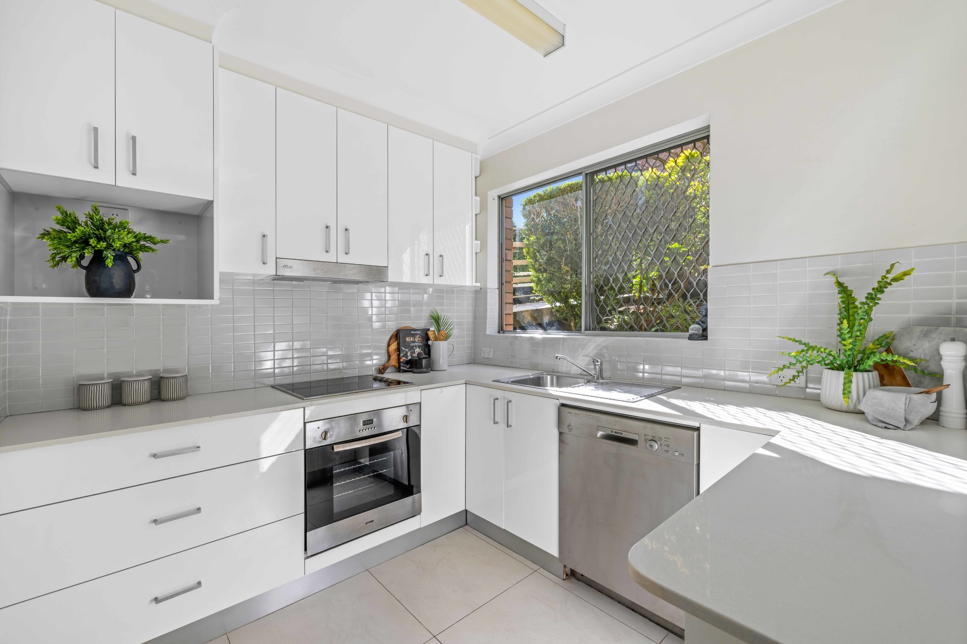 1/2 Maclaurin Parade, Roseville, NSW, 2069, Roseville - Thumbnail 3