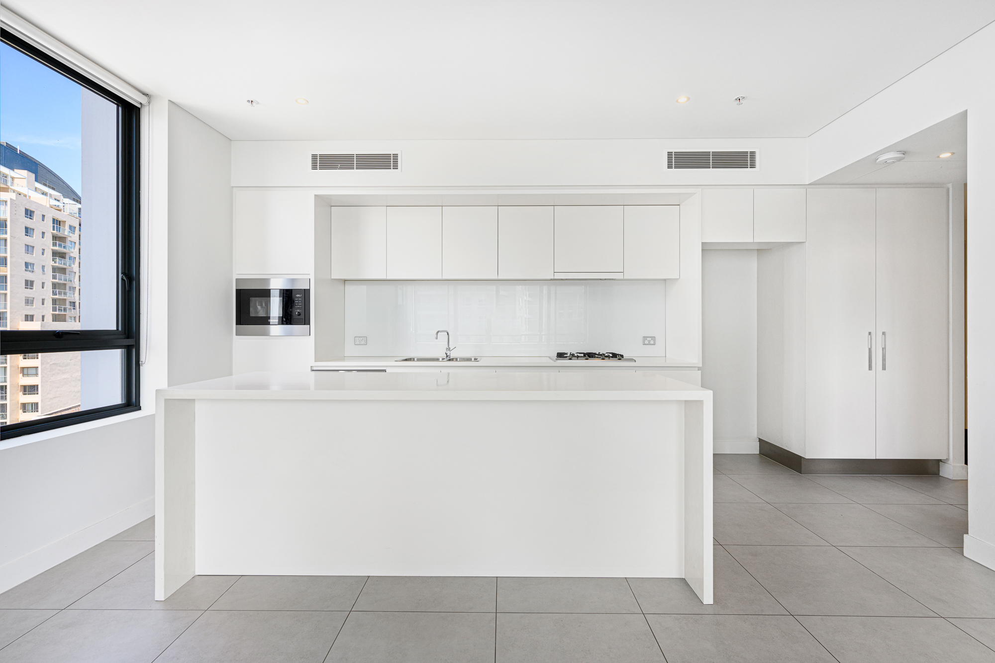1408/7 Railway Street, Chatswood, NSW, 2067, Chatswood - Thumbnail 2