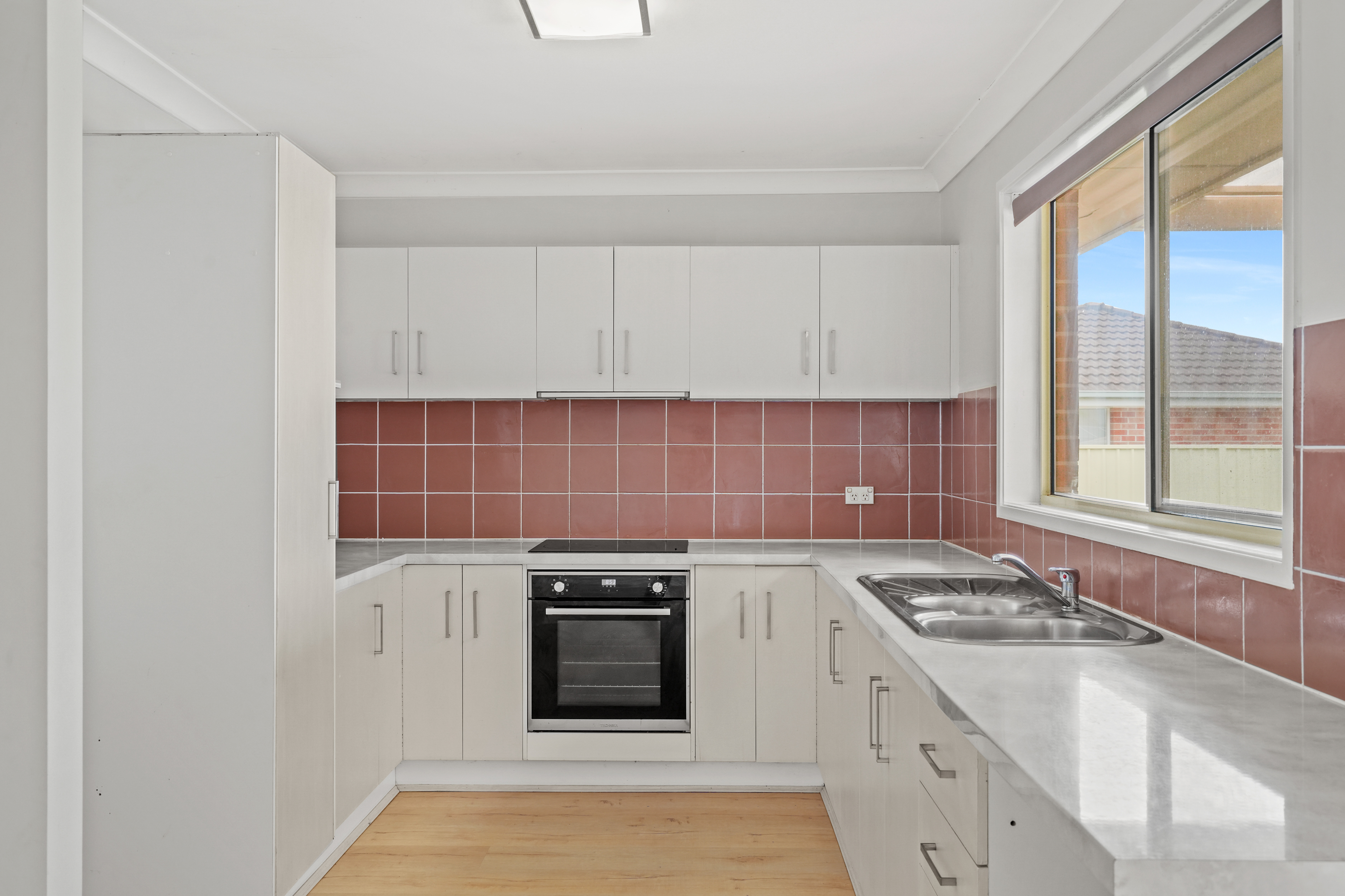 33 White Swan Avenue, Blue Haven, NSW, 2262, Blue Haven - Thumbnail 3
