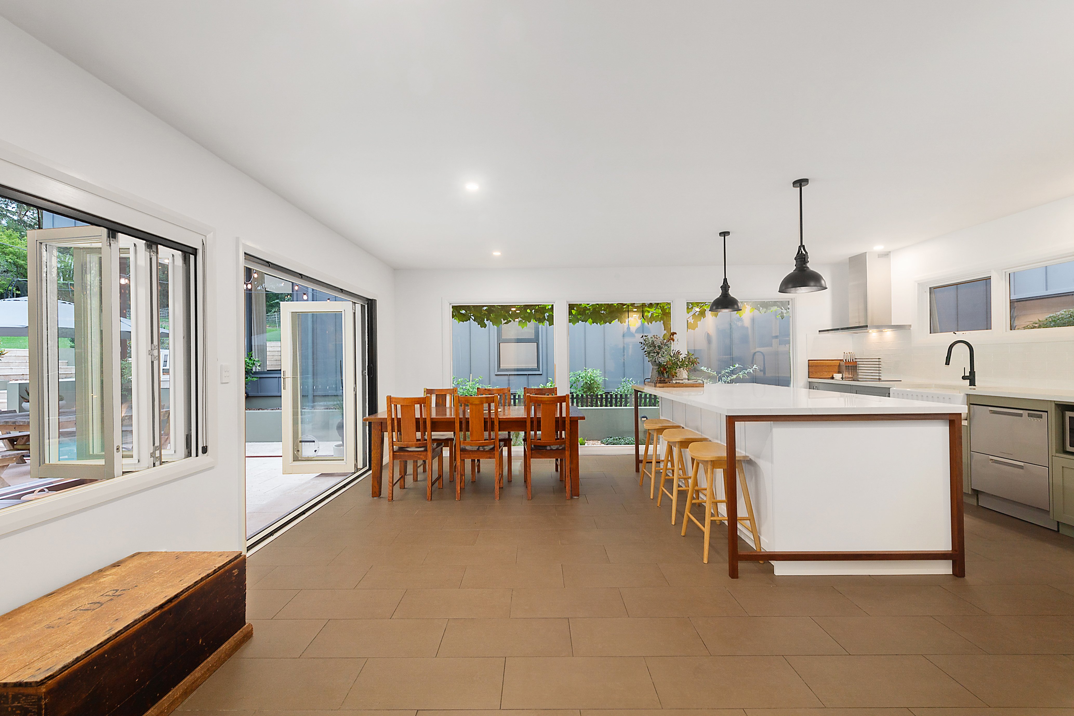 6 Gibraltar Road, Bowral, NSW, 2576, Bowral - Thumbnail 4
