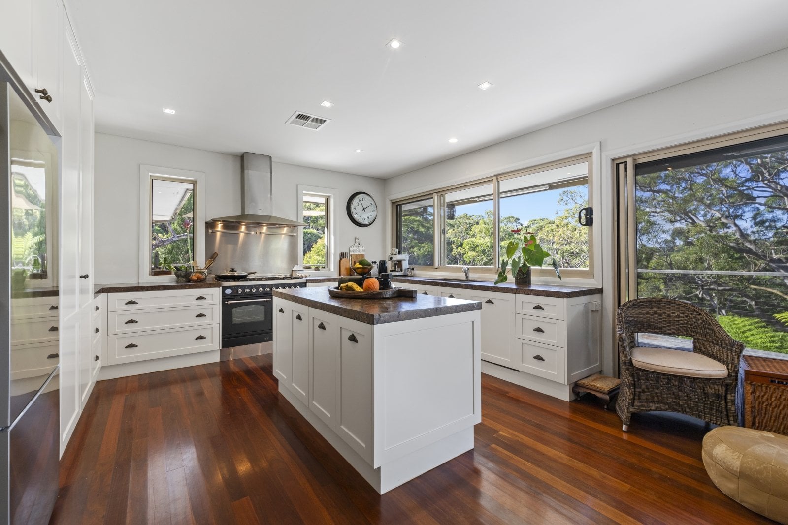 7 Richmond Avenue, St Ives, NSW, 2075, St Ives - Thumbnail 4