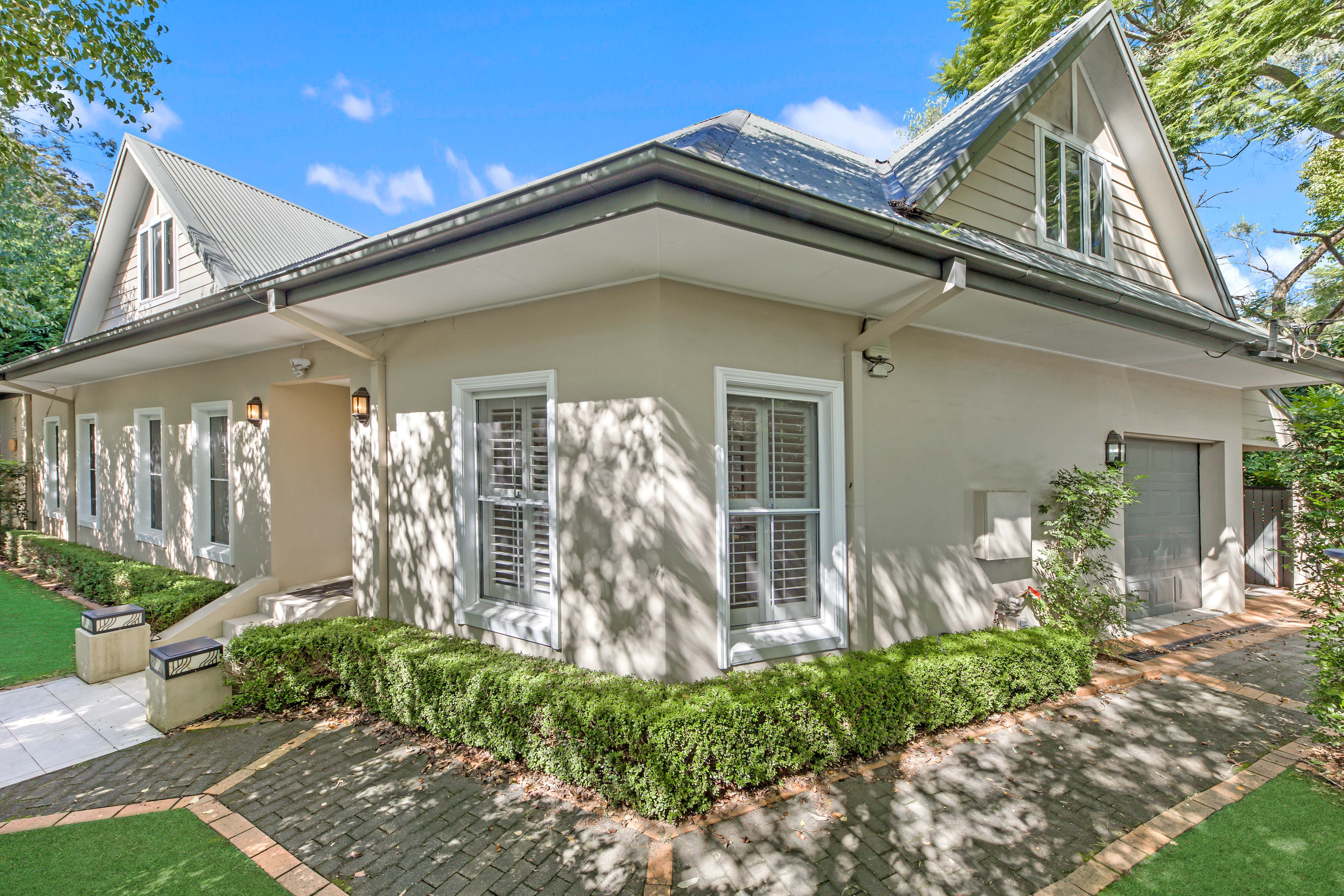 12 Chilton Parade, Warrawee, NSW, 2074
