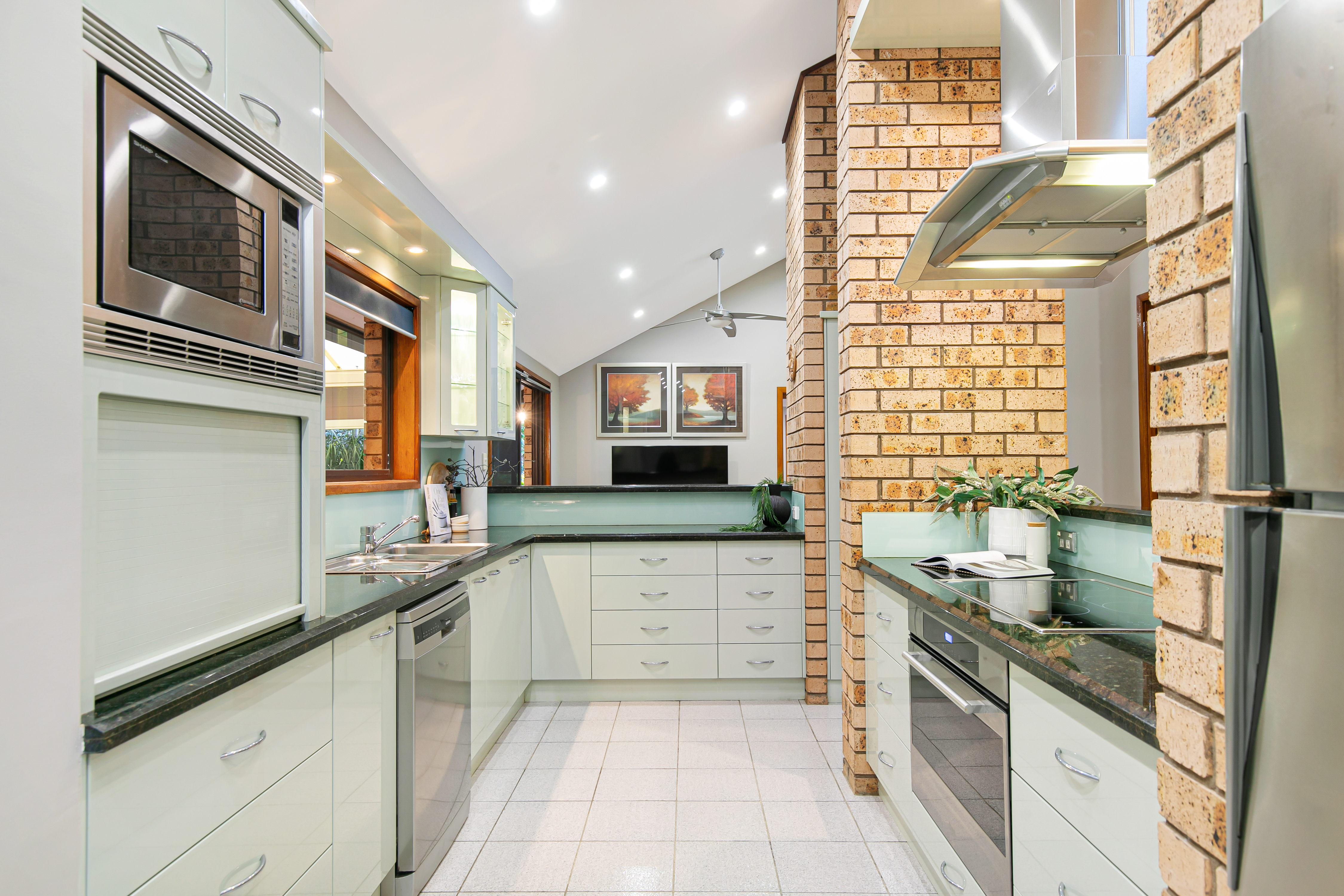 15 Pioneer Place, Castle Hill, NSW, 2154, Castle Hill - Thumbnail 5