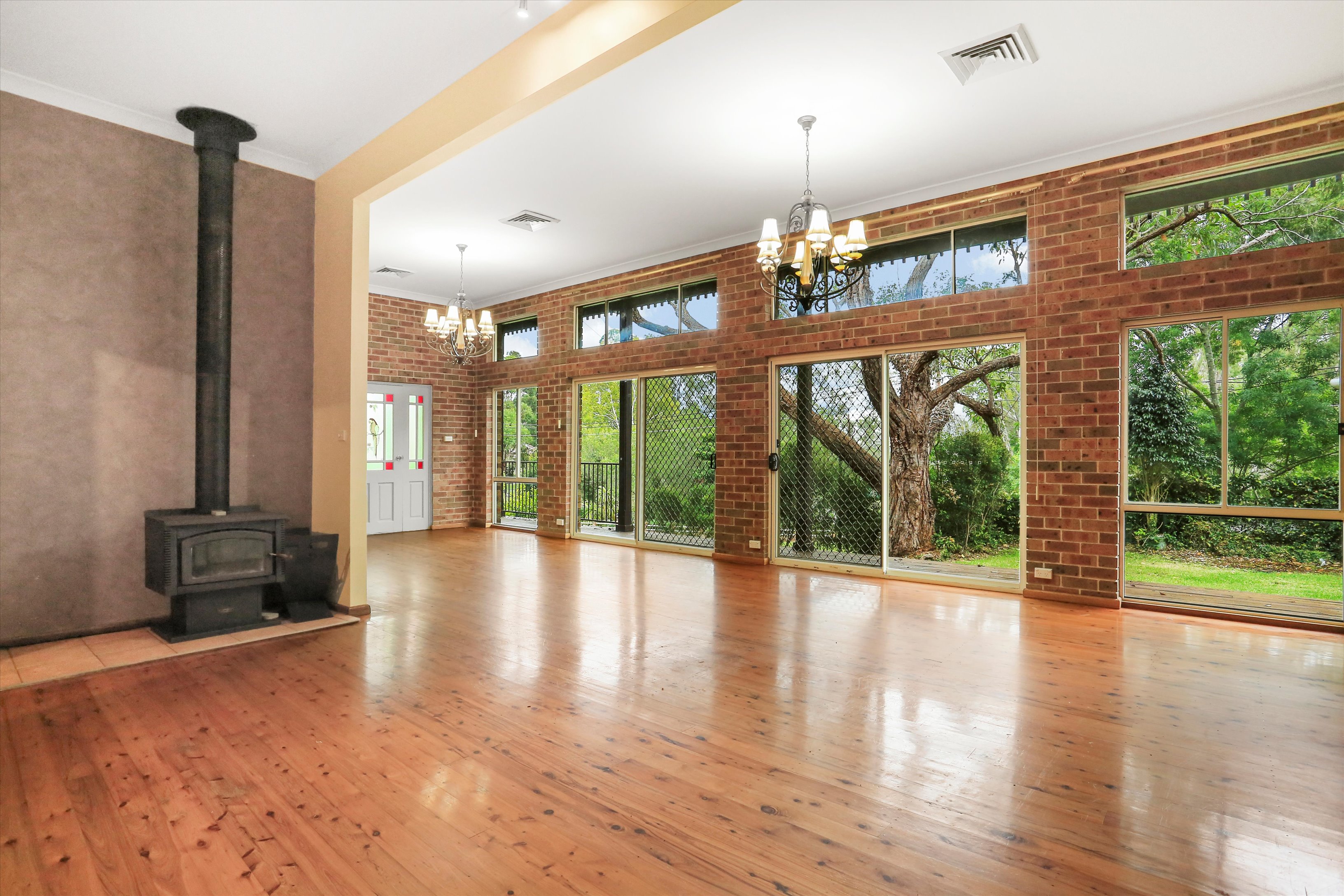 6 Bowral Close, Hornsby Heights, NSW, 2077, Hornsby Heights - Thumbnail 4