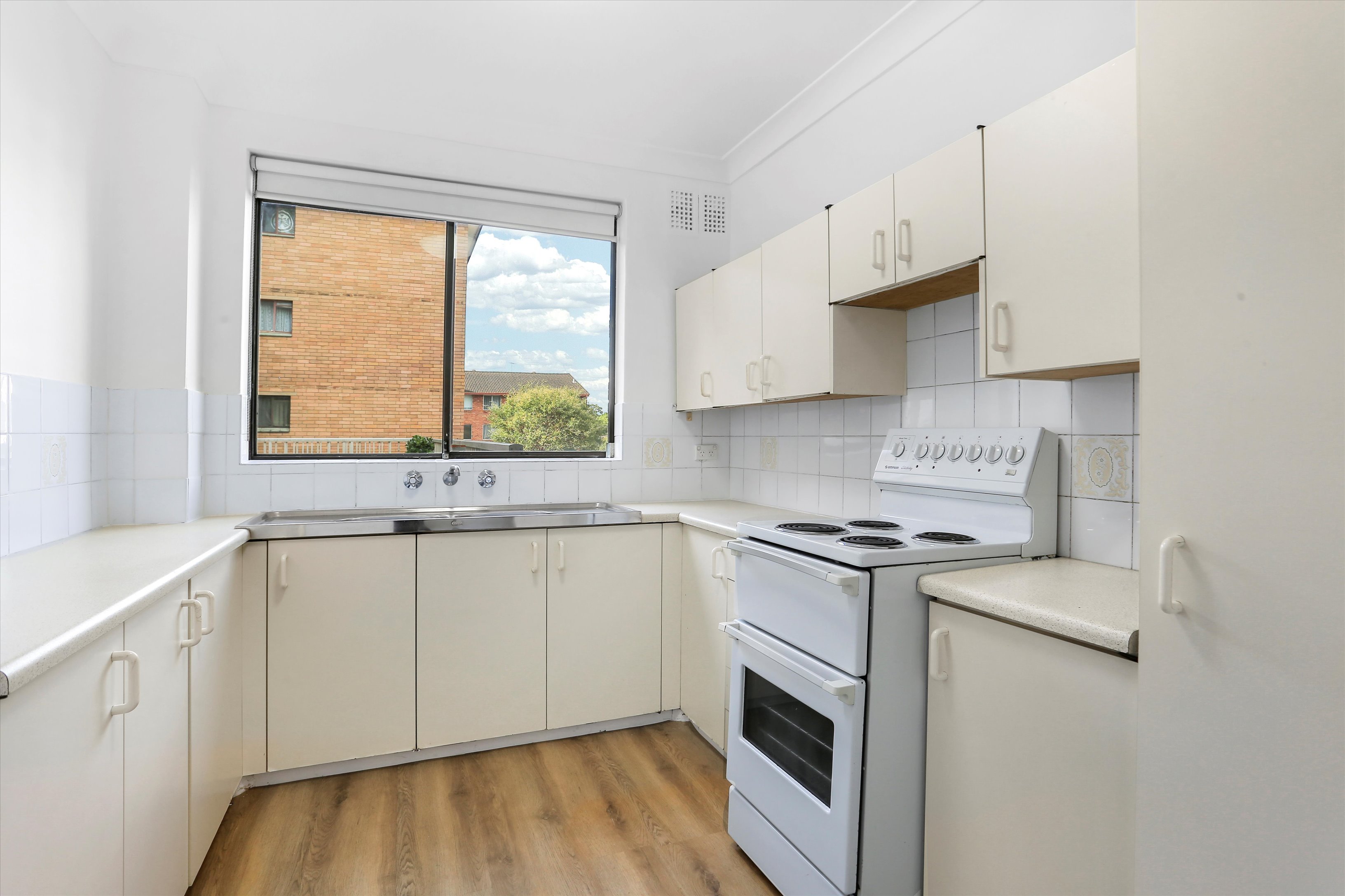 1/82-84 Hunter Street, Hornsby, NSW, 2077, Hornsby - Thumbnail 3