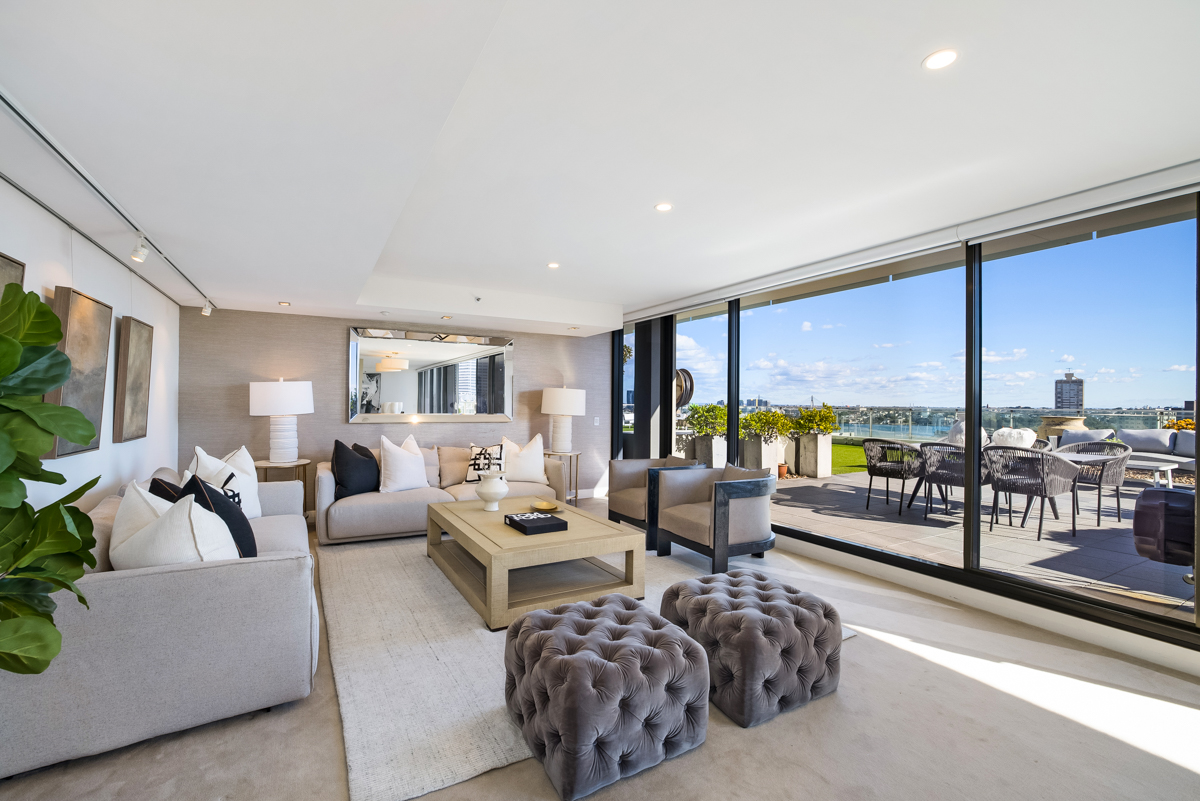 1201/8 Glen Street, Milsons Point, NSW, 2061, Milsons Point - Thumbnail 2