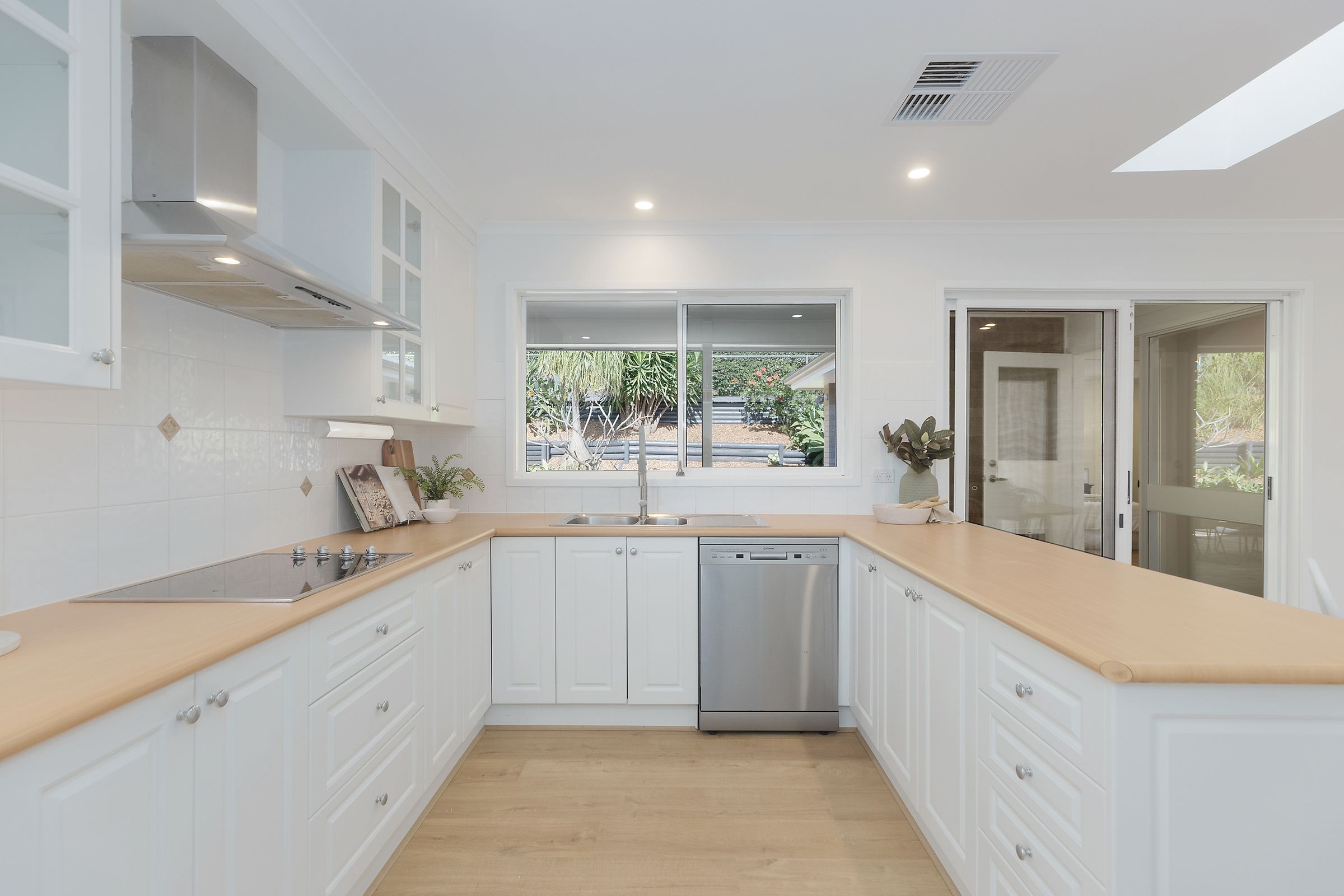19 Lorikeet Street, Terrigal, NSW, 2260, Terrigal - Thumbnail 5