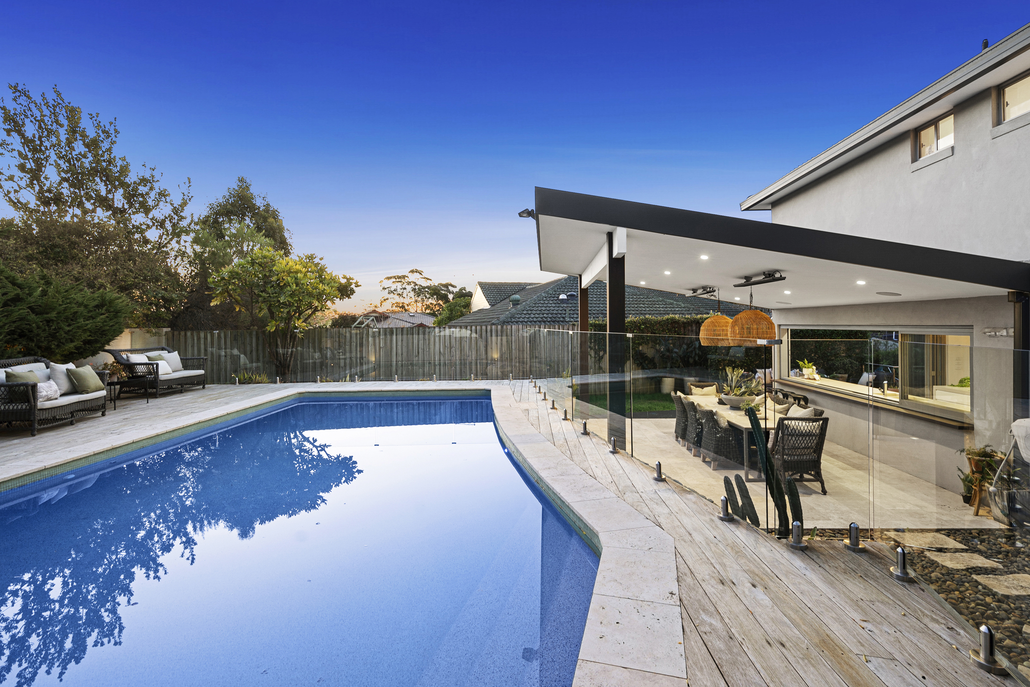 2 Carlow Crescent, Killarney Heights, NSW, 2087, Killarney Heights - Thumbnail 2