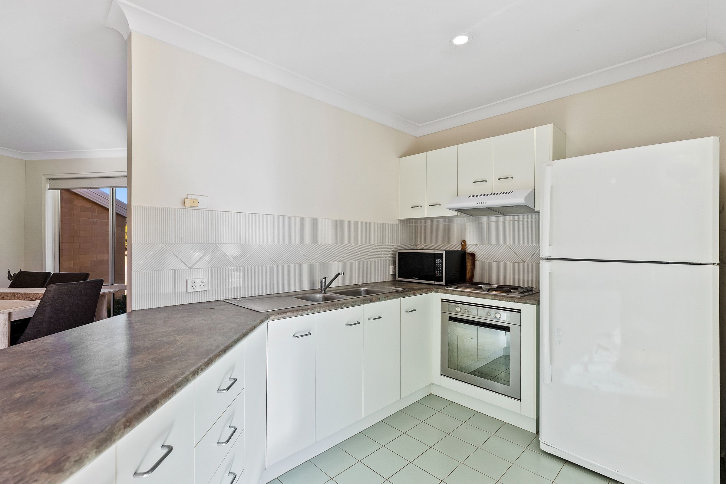 5/236 Cresthaven Avenue, Bateau Bay, NSW, 2261, Bateau Bay - Thumbnail 4
