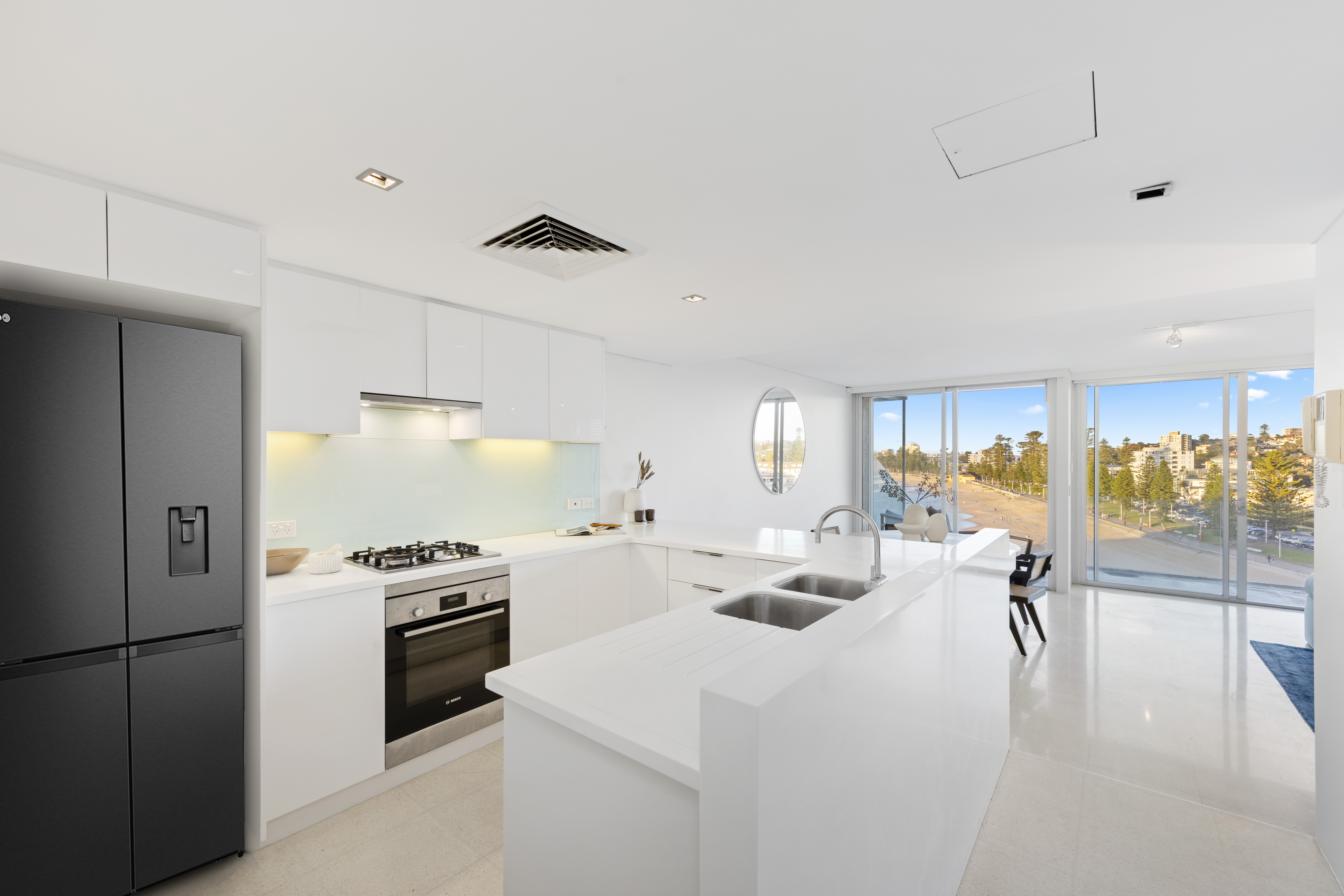 5/42 Queenscliff Road, Queenscliff, NSW, 2096, Queenscliff - Thumbnail 2