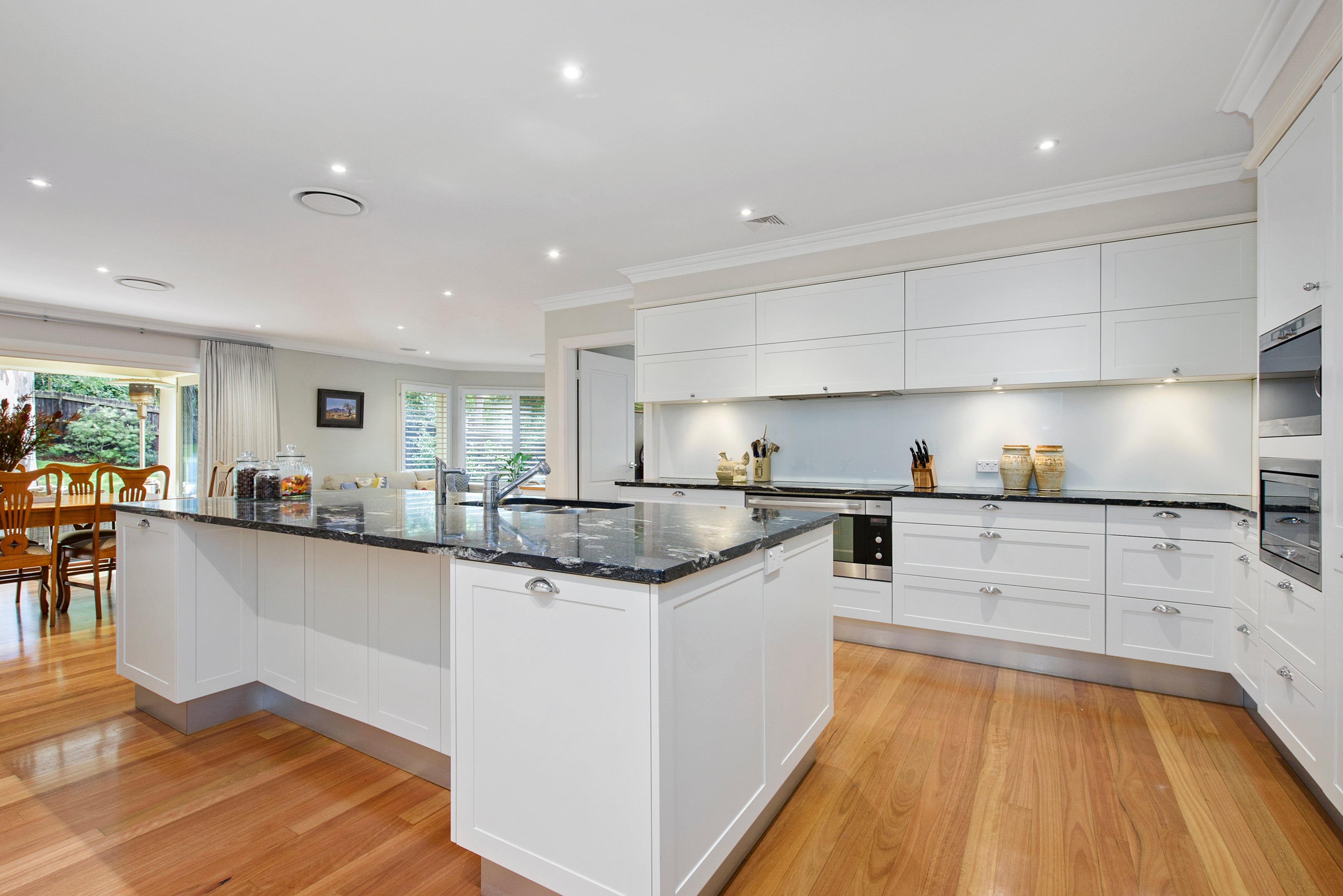 4 Clement Close, Pennant Hills, NSW, 2120, Pennant Hills - Thumbnail 4