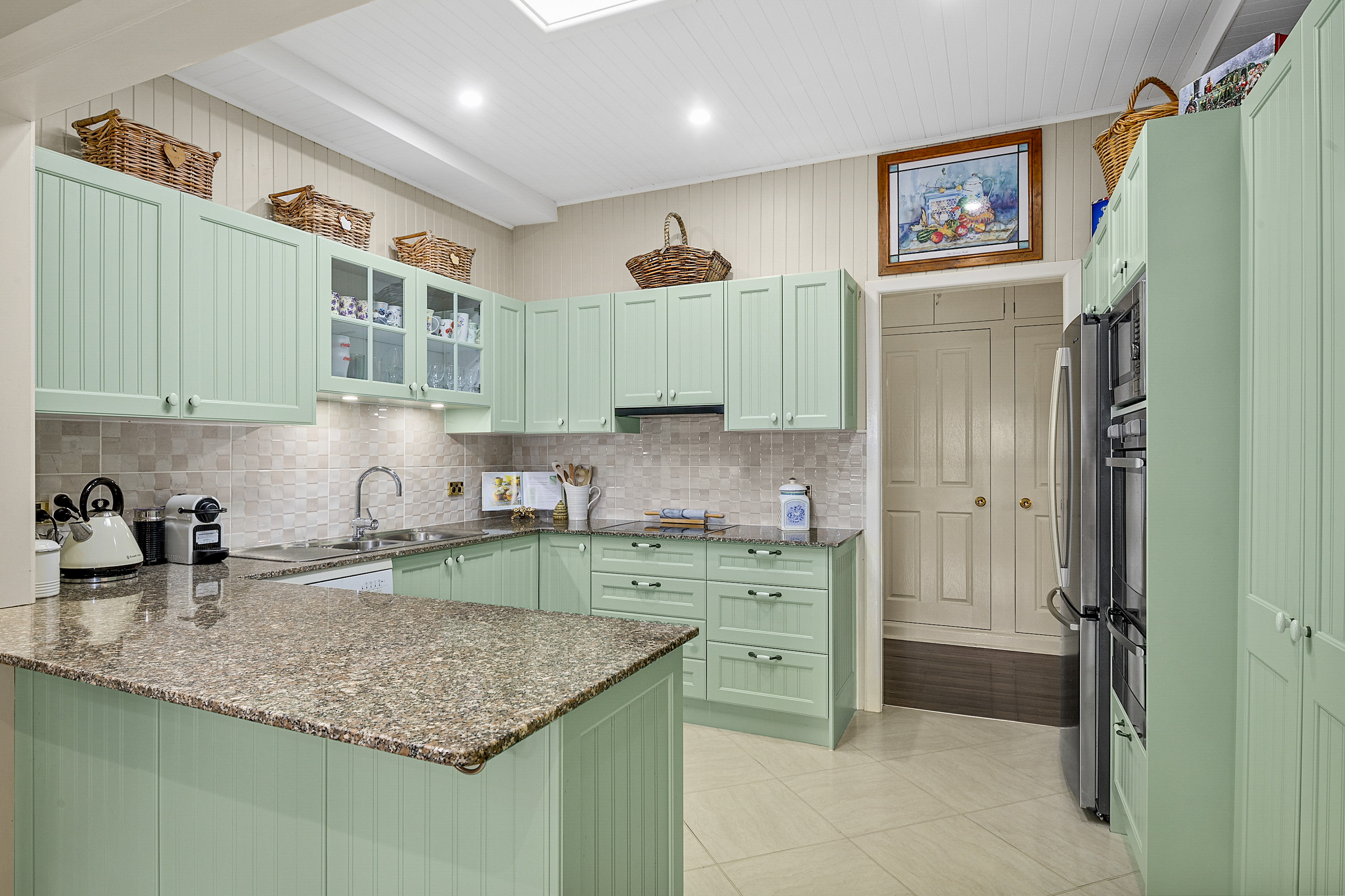 8 Sunninghill Avenue, Burradoo, NSW, 2576, Burradoo - Thumbnail 6