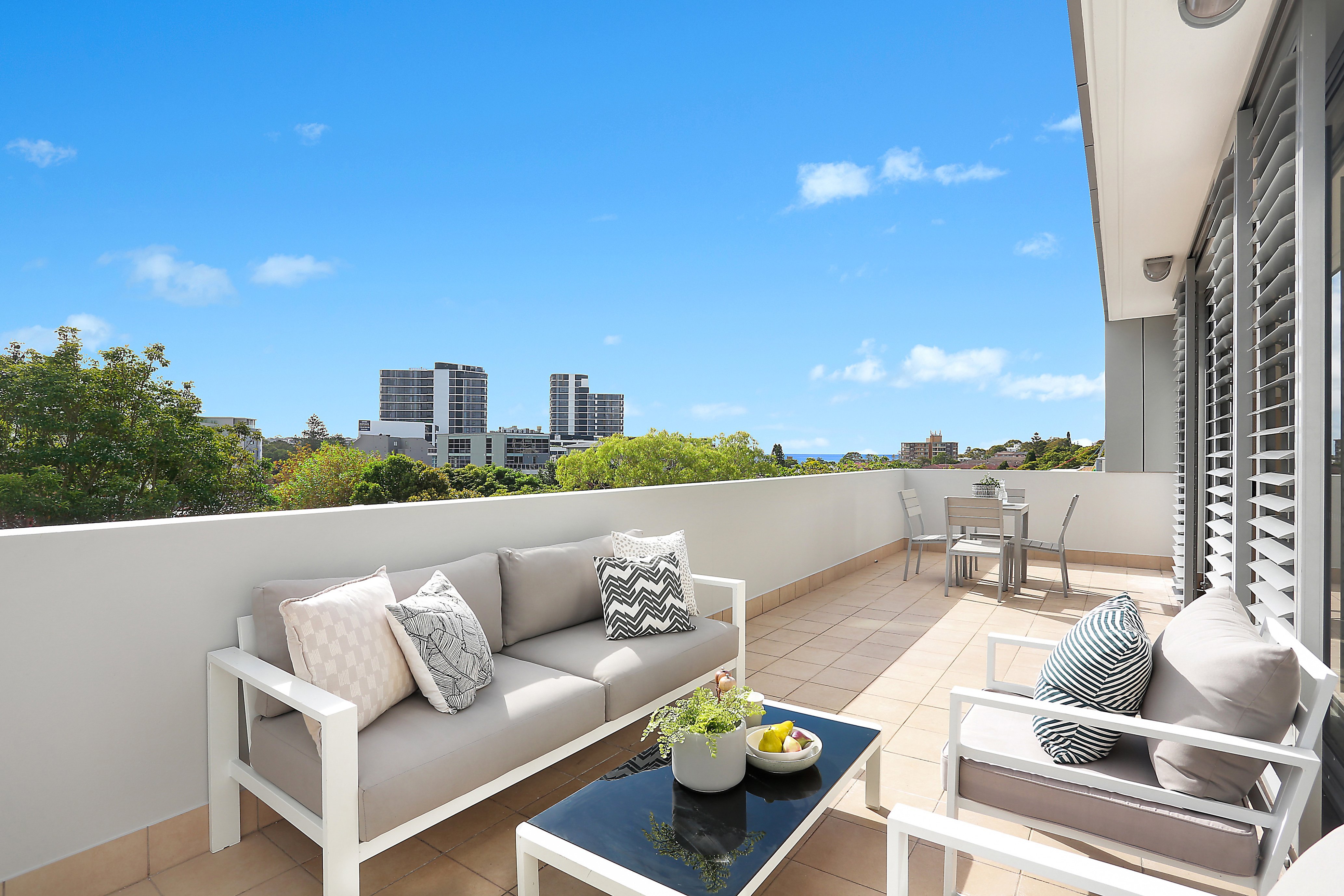 2302/10 Sturdee Parade, Dee Why, NSW, 2099, Dee Why - Thumbnail 2