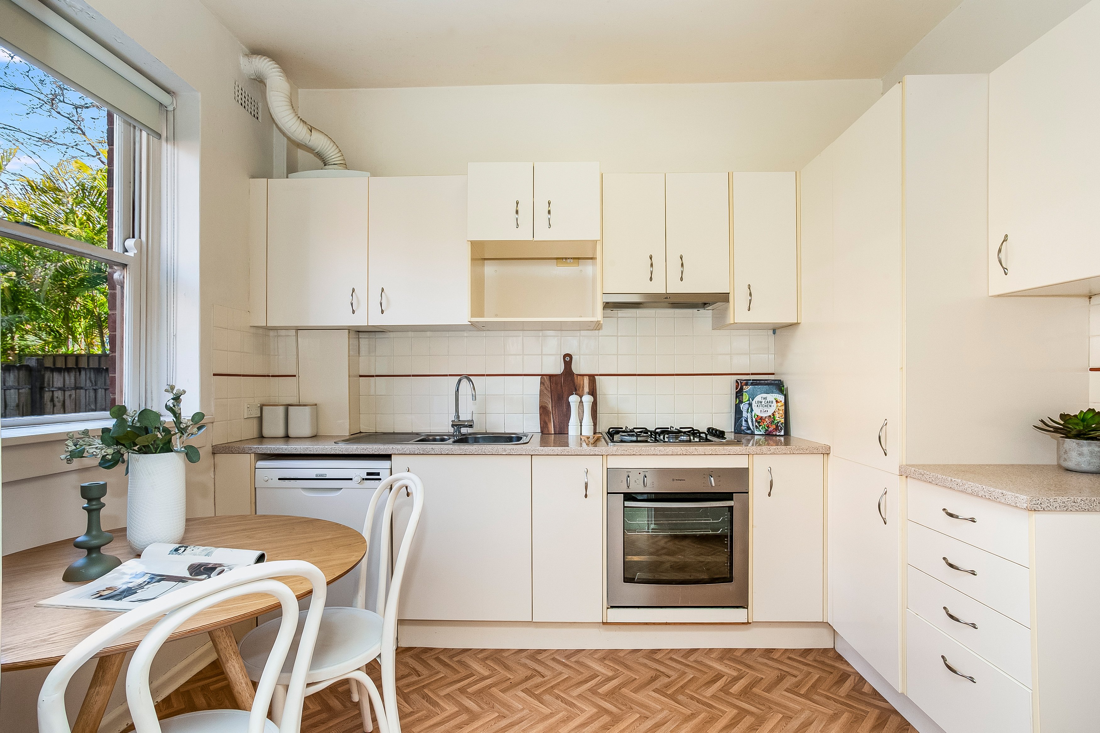 2/9 Ben Boyd Road, Neutral Bay, NSW, 2089, Neutral Bay - Thumbnail 2