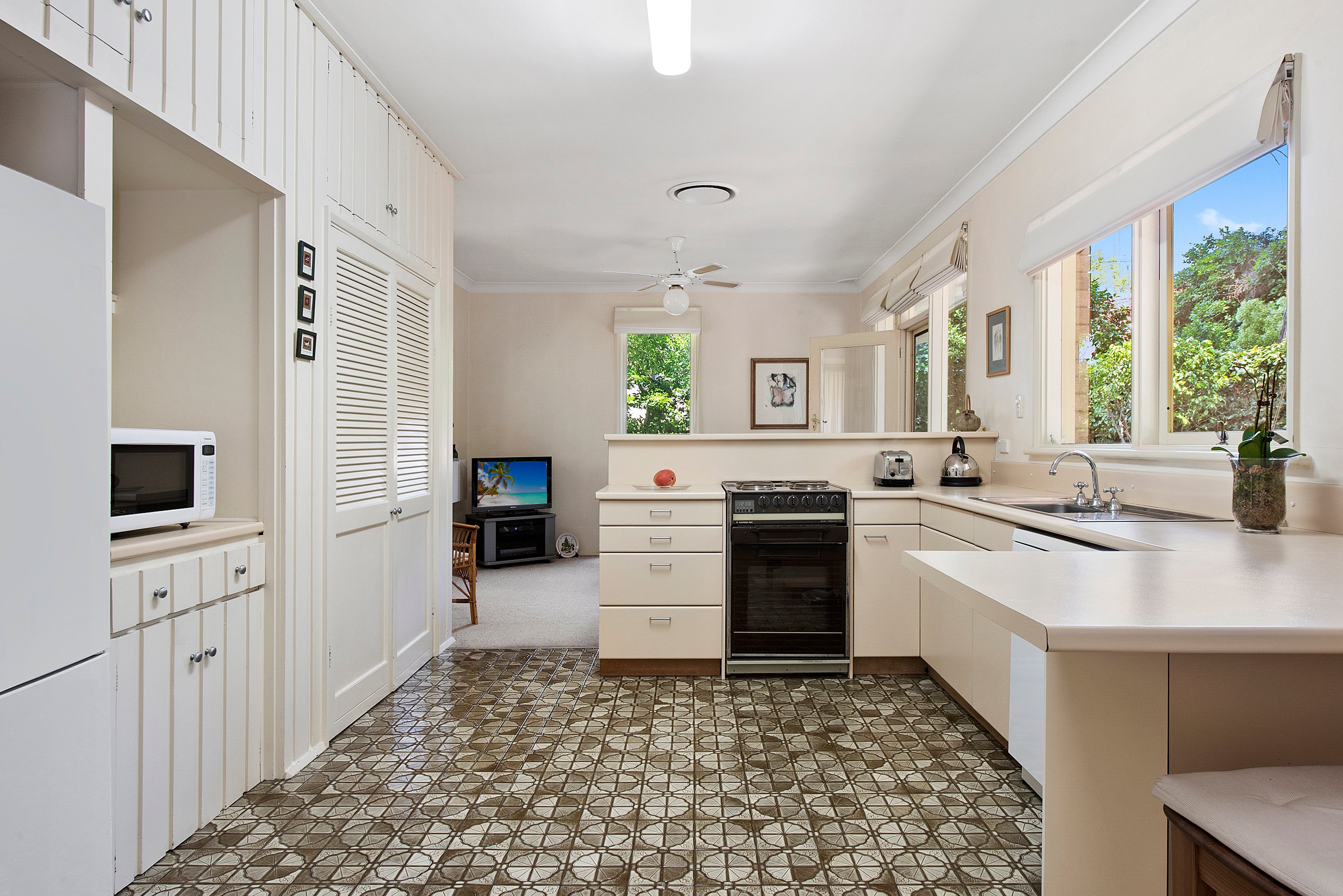47 Woodstock Road, Carlingford, NSW, 2118, Carlingford - Thumbnail 4