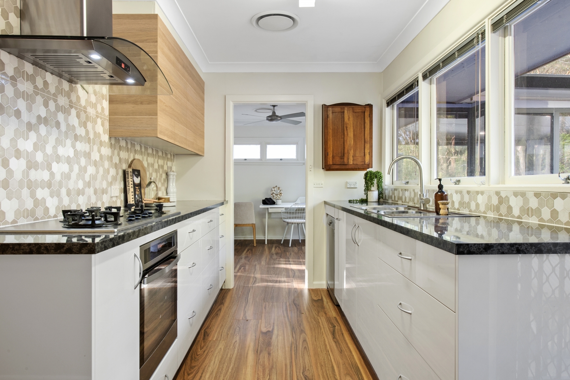 11 Conrad Street, North Ryde, NSW, 2113, North Ryde - Thumbnail 5