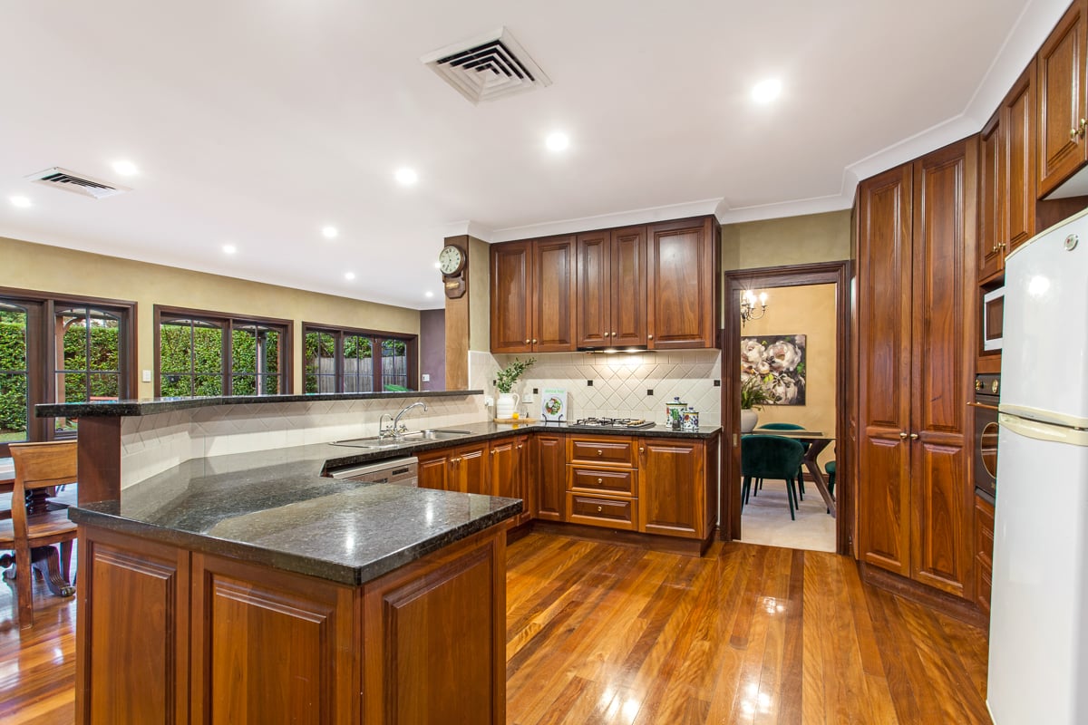 28 Narelle Ave, Castle Hill, NSW, 2154, Castle Hill - Thumbnail 5