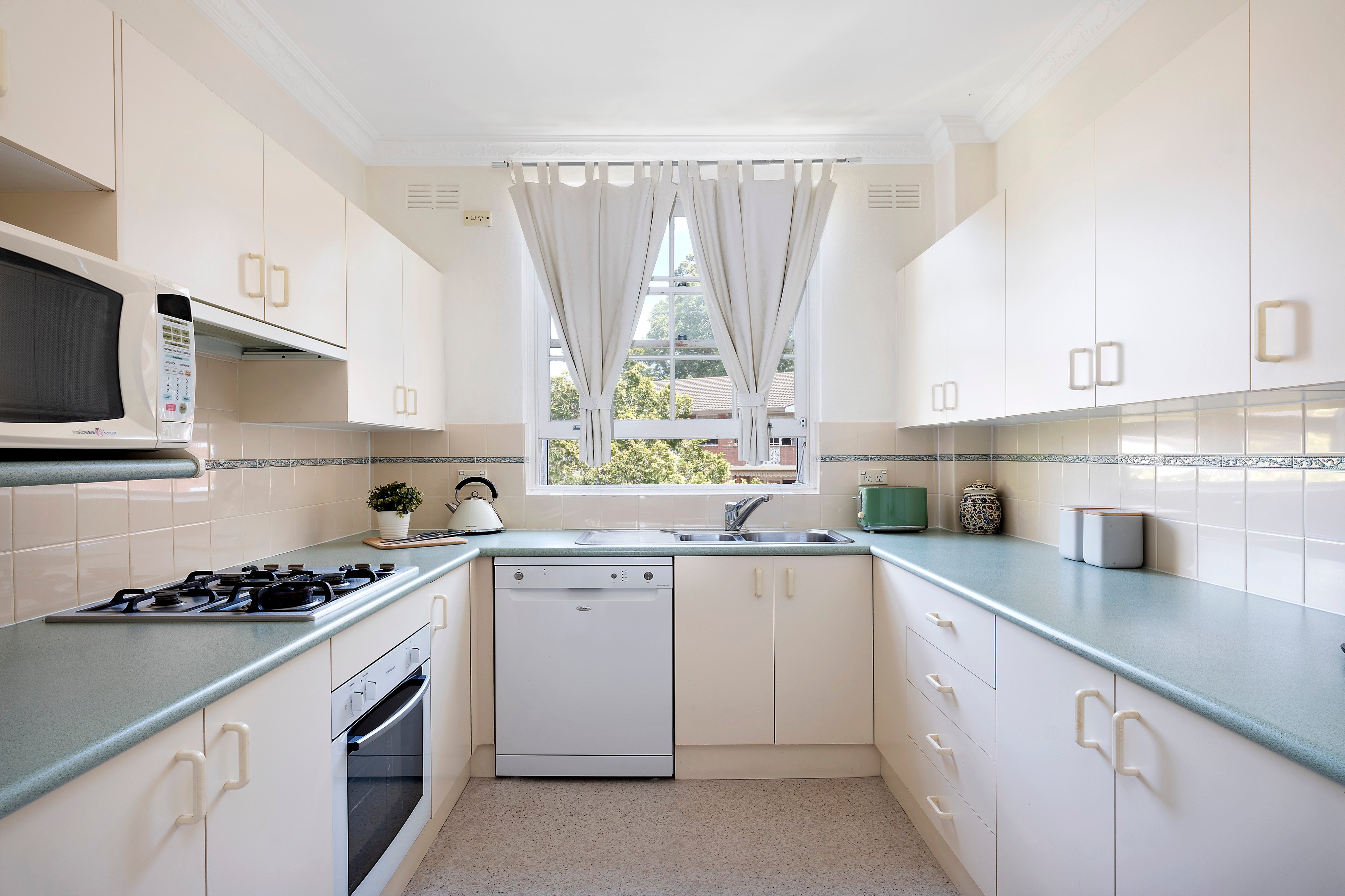 10/10 Larkin Street, Roseville, NSW, 2069, Roseville - Thumbnail 3
