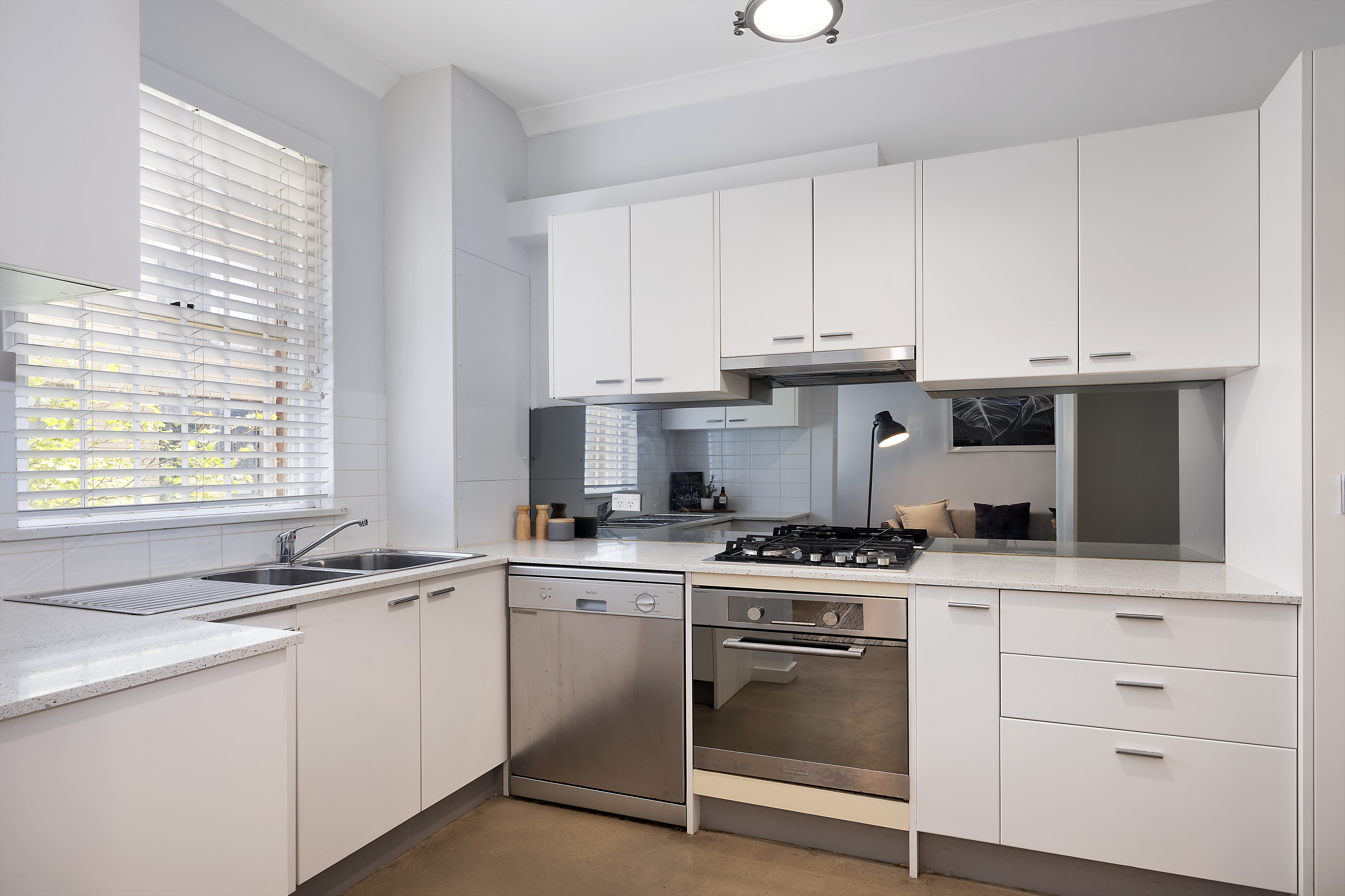 8/9 Ben Boyd Road, Neutral Bay, NSW, 2089, Neutral Bay - Thumbnail 2
