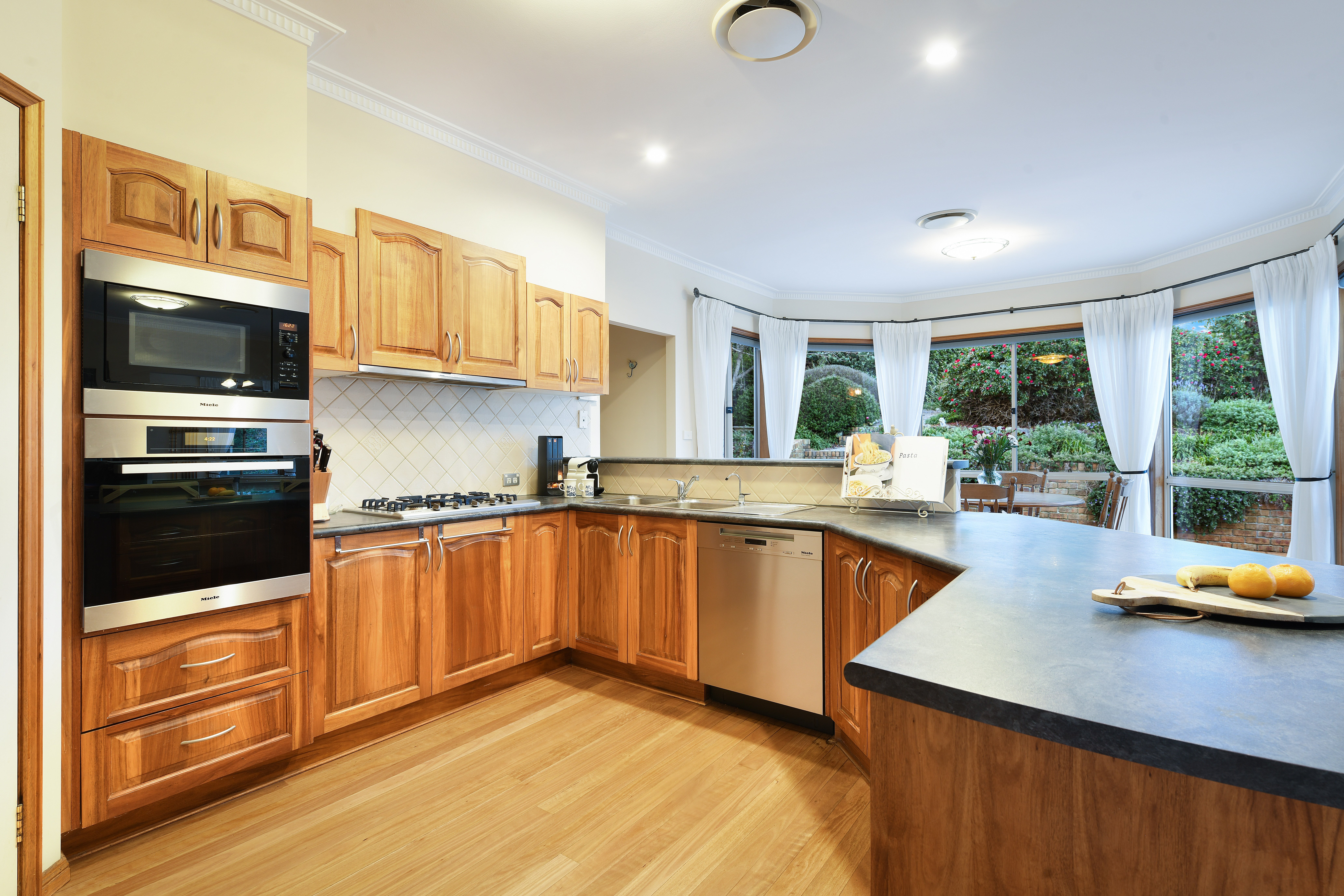 42 Highland Drive, Bowral, NSW, 2576, Bowral - Thumbnail 7