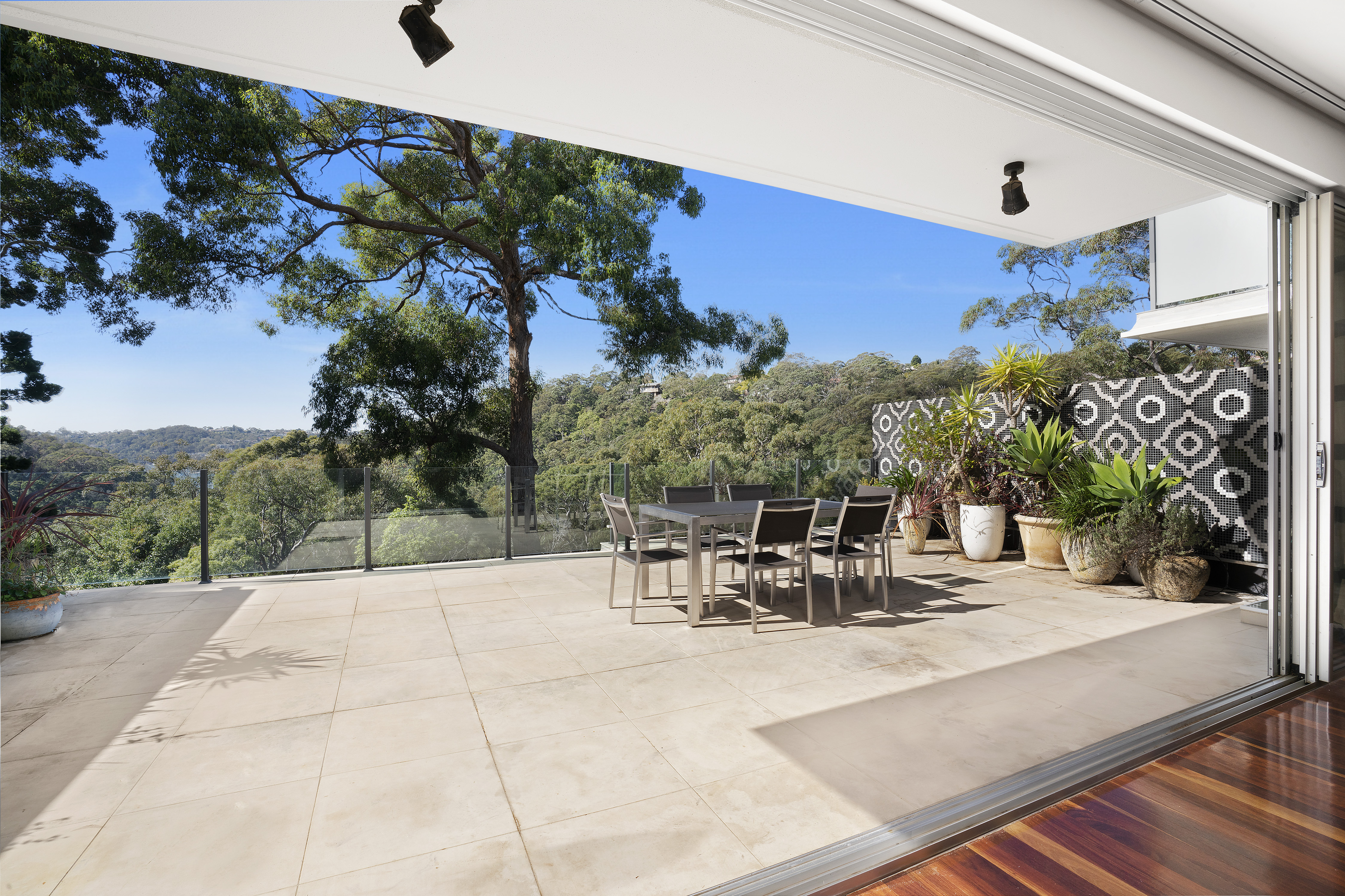 74 Sugarloaf Crescent, Castlecrag, NSW, 2068, Castlecrag - Thumbnail 2