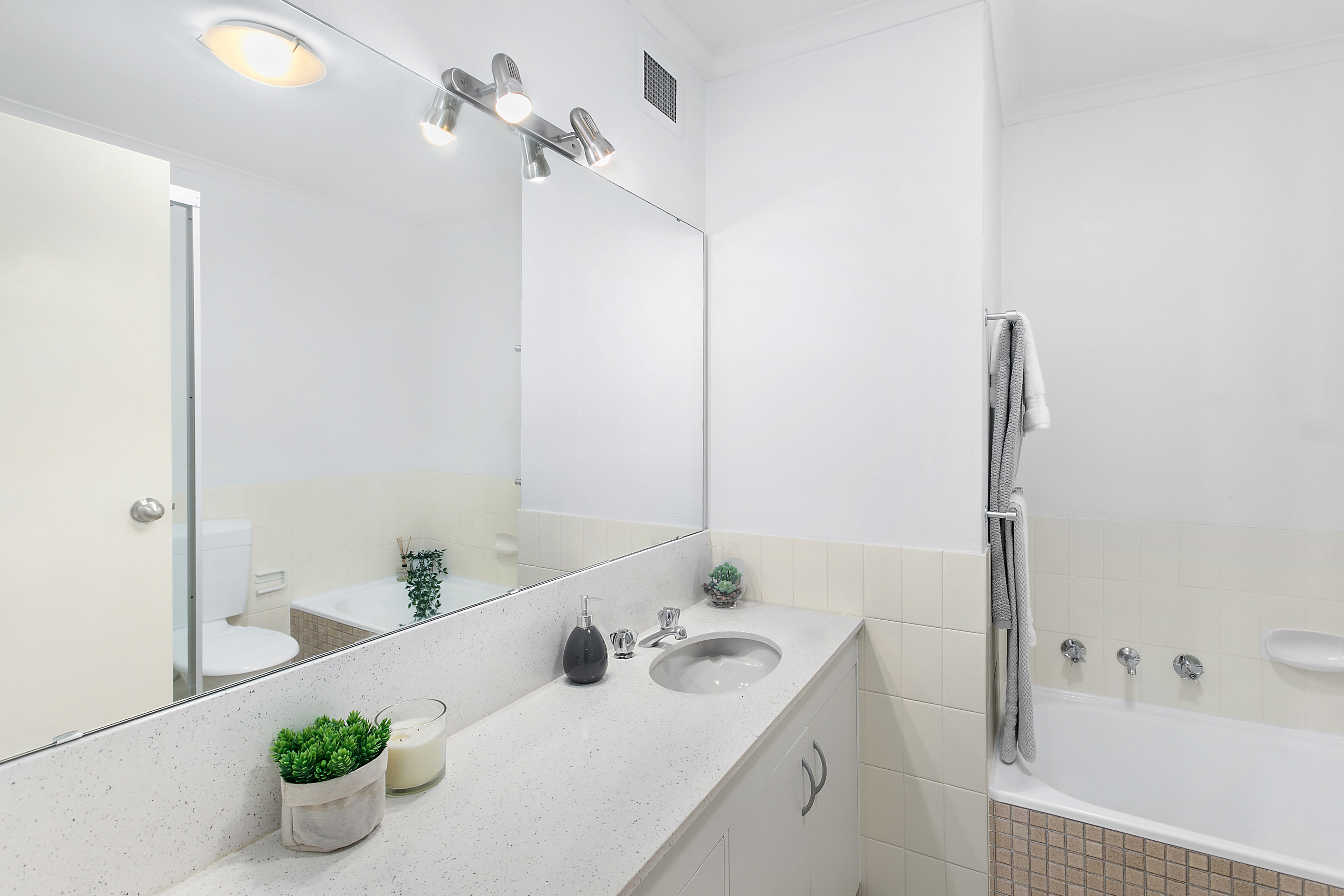 61/2 Parkside Lane, Chatswood, NSW, 2067, Chatswood - Thumbnail 6
