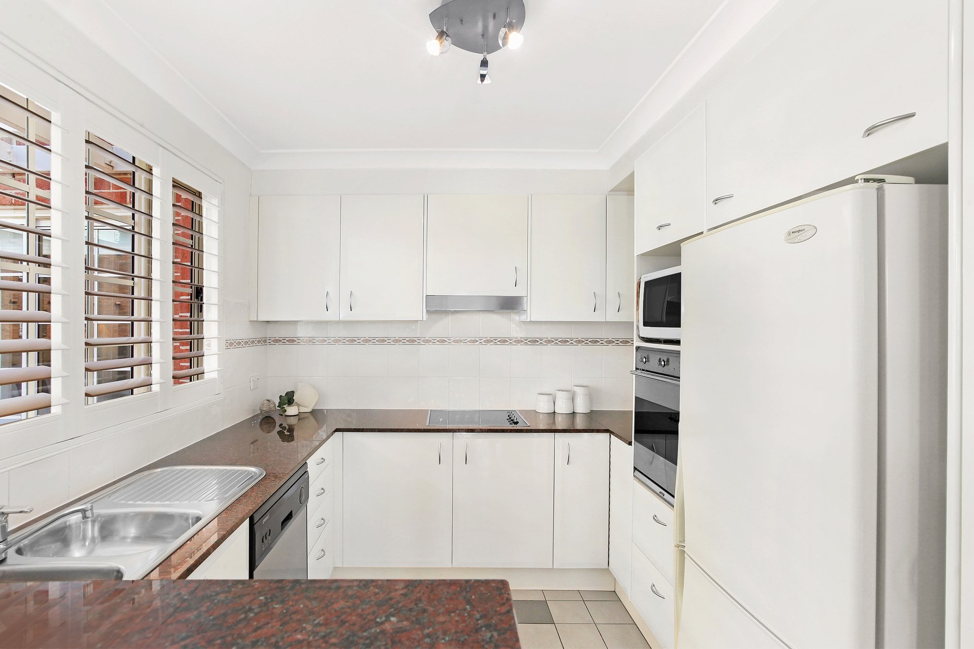 22/1 McDougall Street, KIRRIBILLI, NSW, 2061, Kirribilli - Thumbnail 4