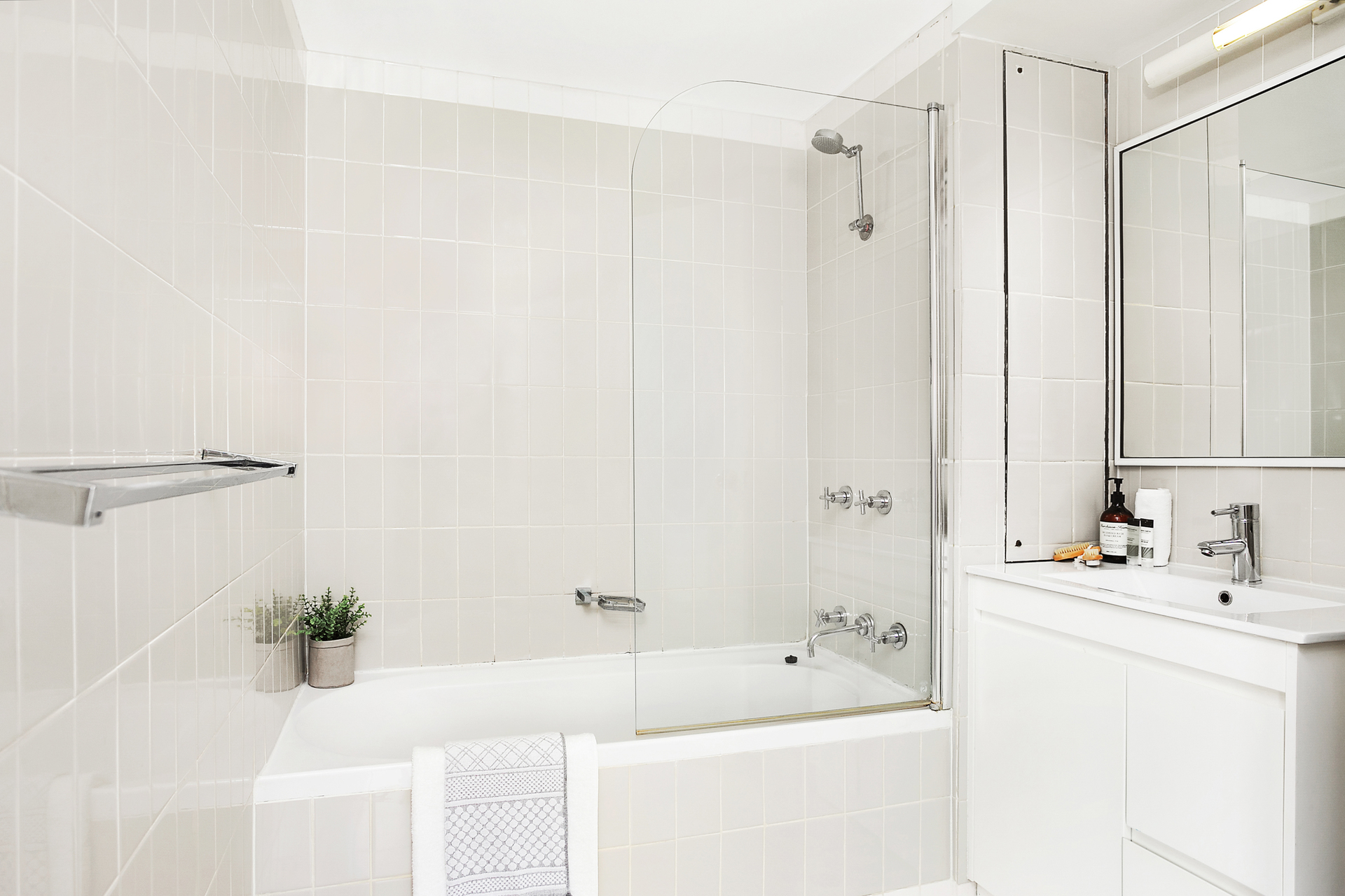 9/98 Alfred Street, MILSONS POINT, NSW, 2061, Milsons Point - Thumbnail 5