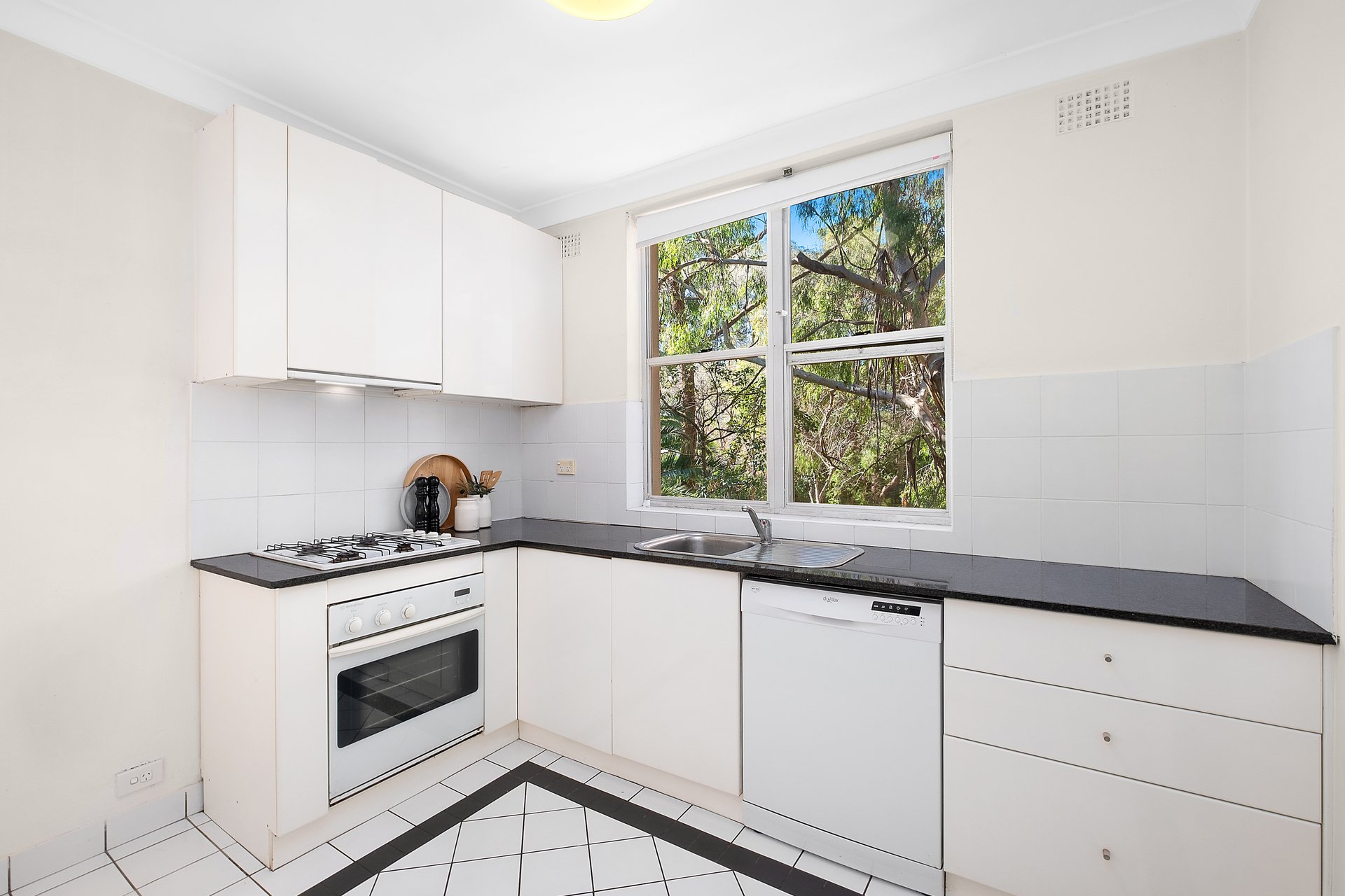 4/24 Moodie Street, CAMMERAY, NSW, 2062, Cammeray - Thumbnail 2