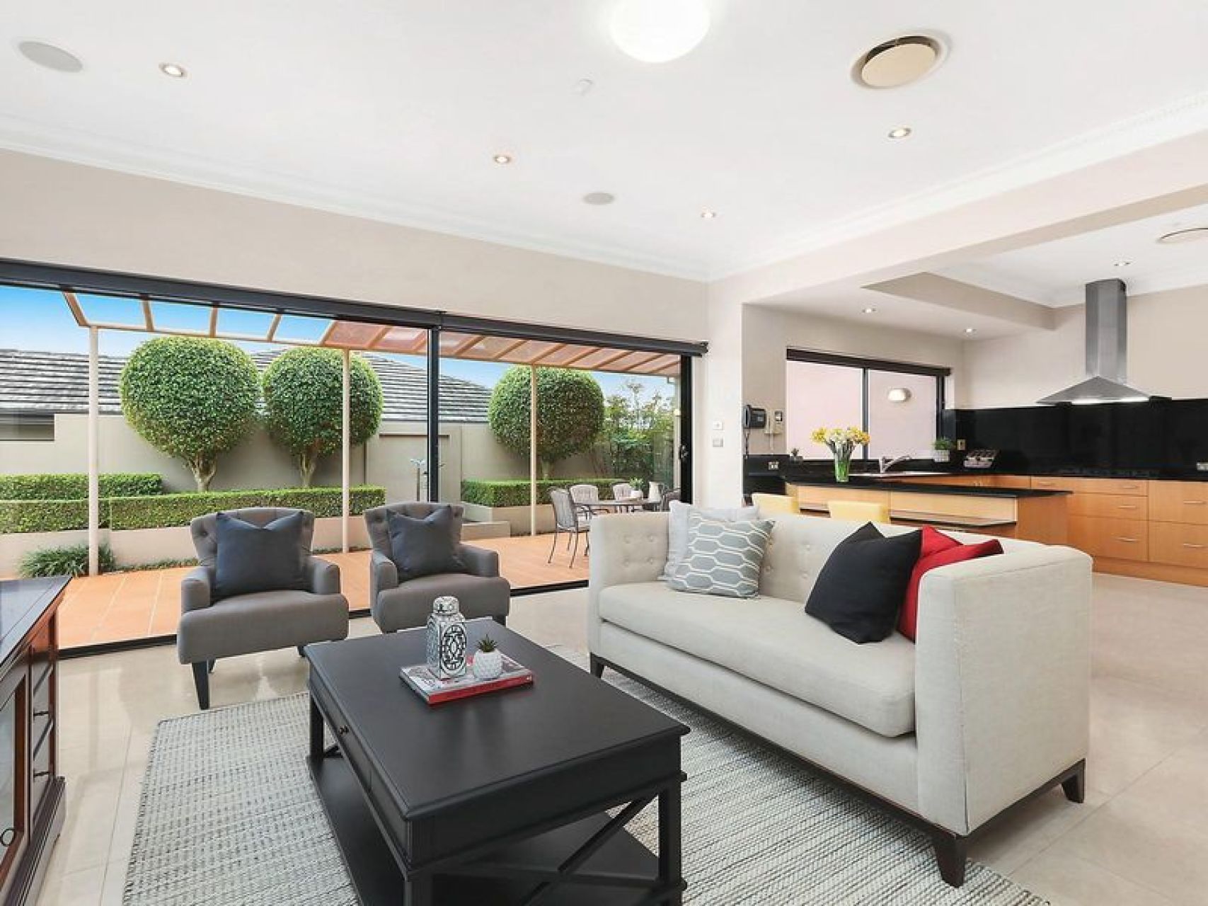 10 Neerim Road, CASTLE COVE, NSW, 2069, Castle Cove - Thumbnail 4